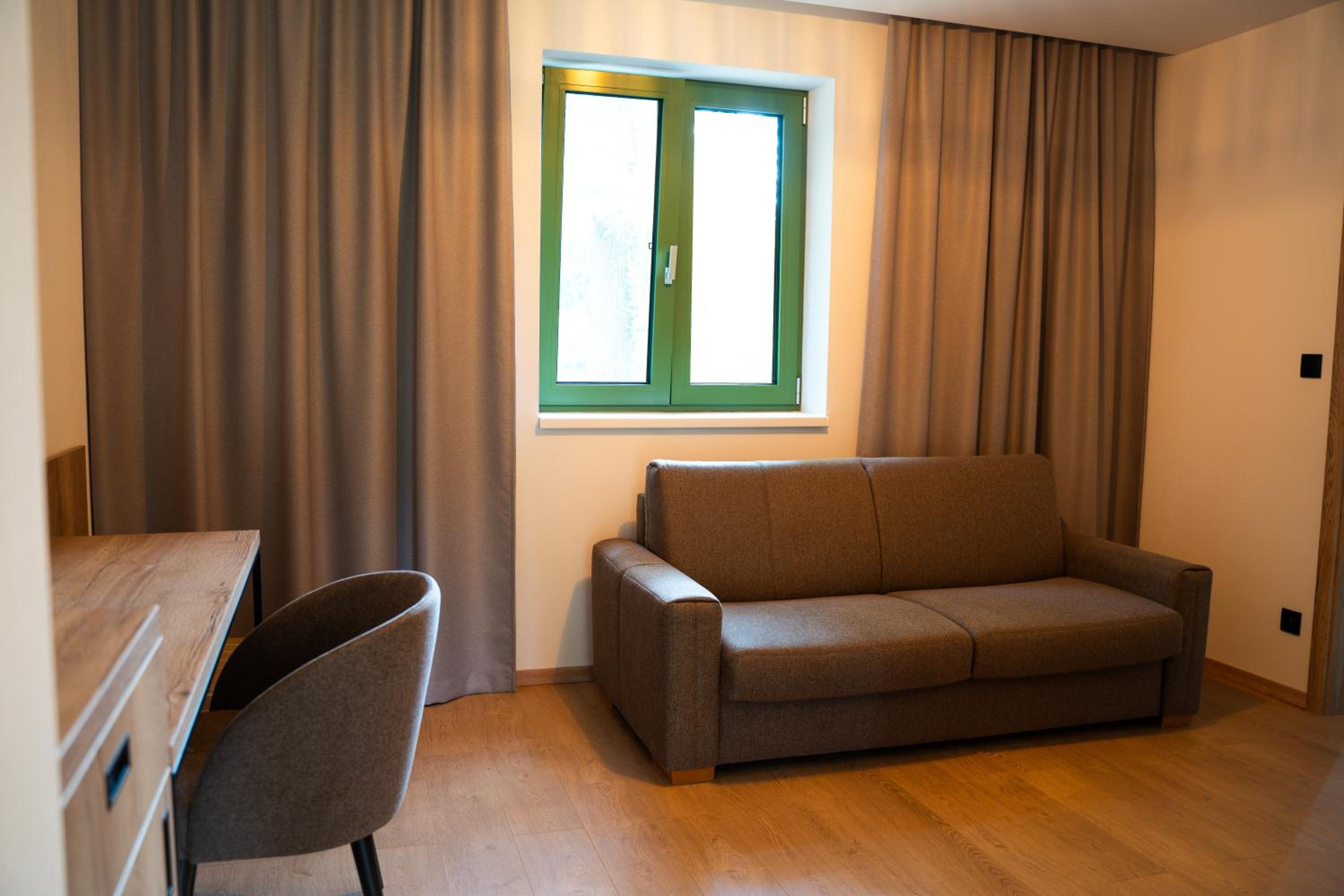 One-Bedroom Apartment with Terrace
