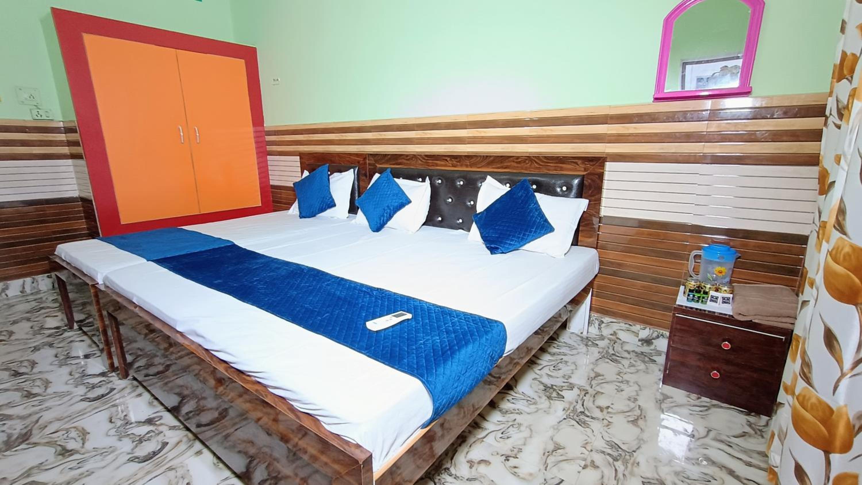 Triple Room with Private Bathroom photo 1