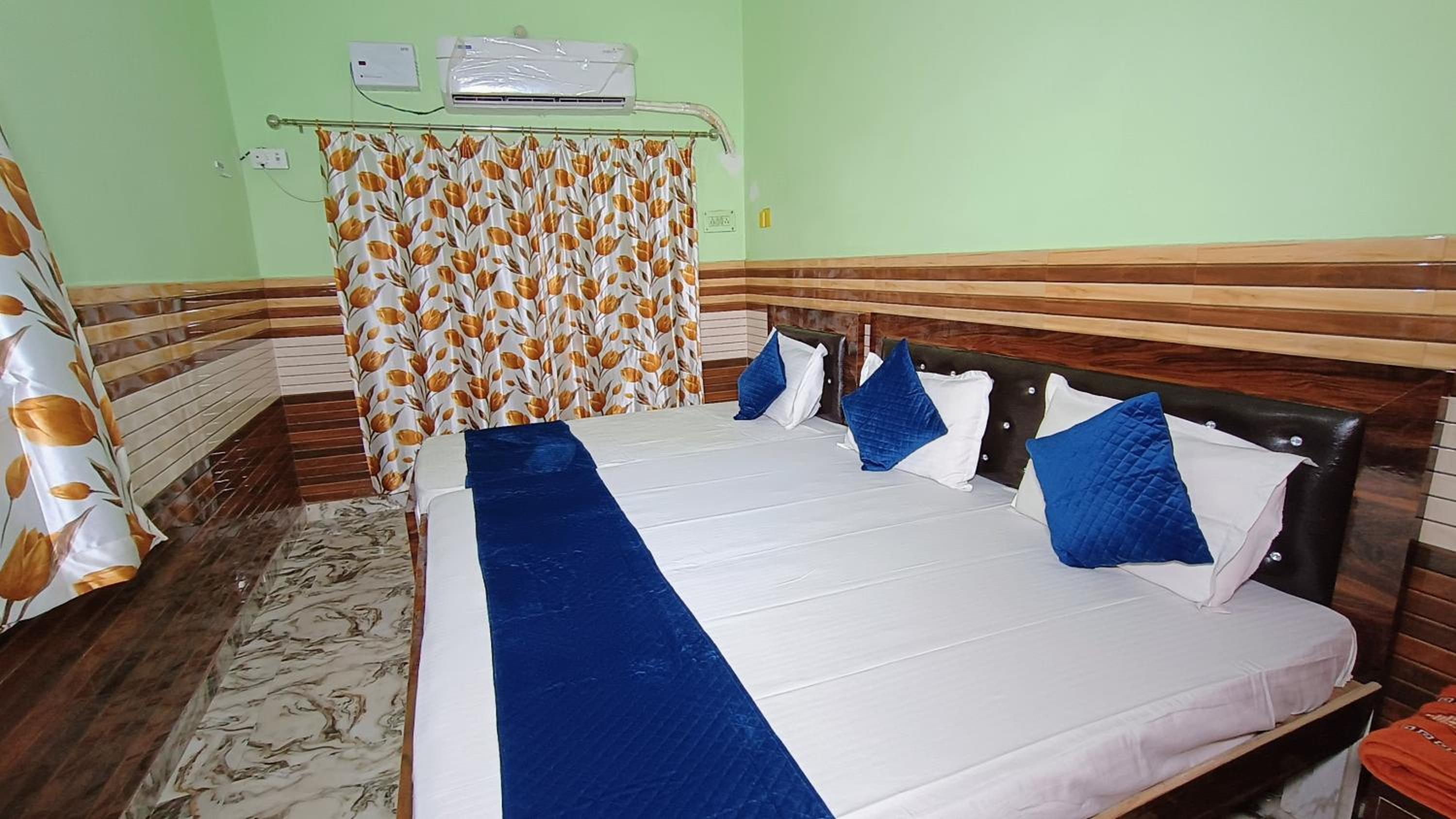 Deluxe Triple Room photo 1