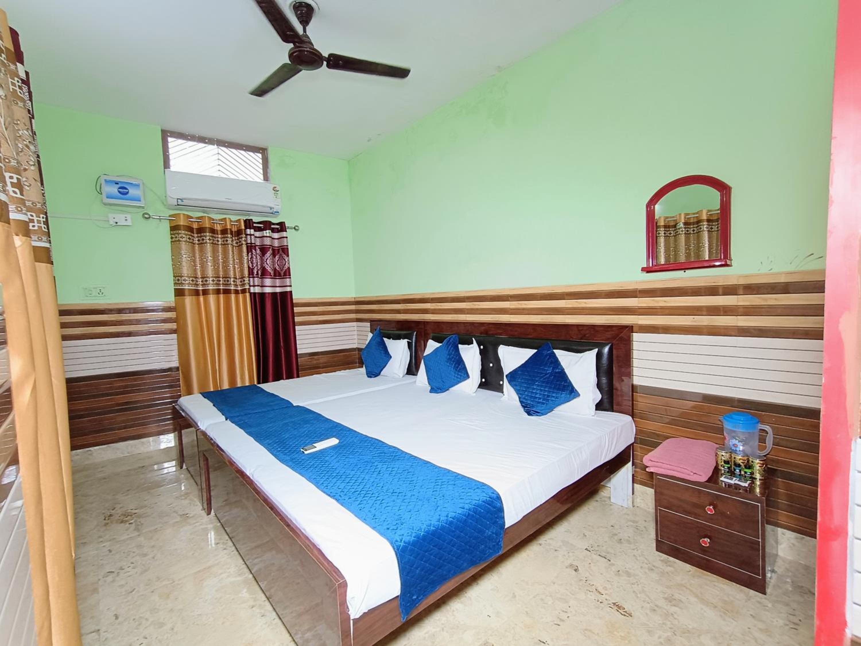 Deluxe Triple Room photo 3