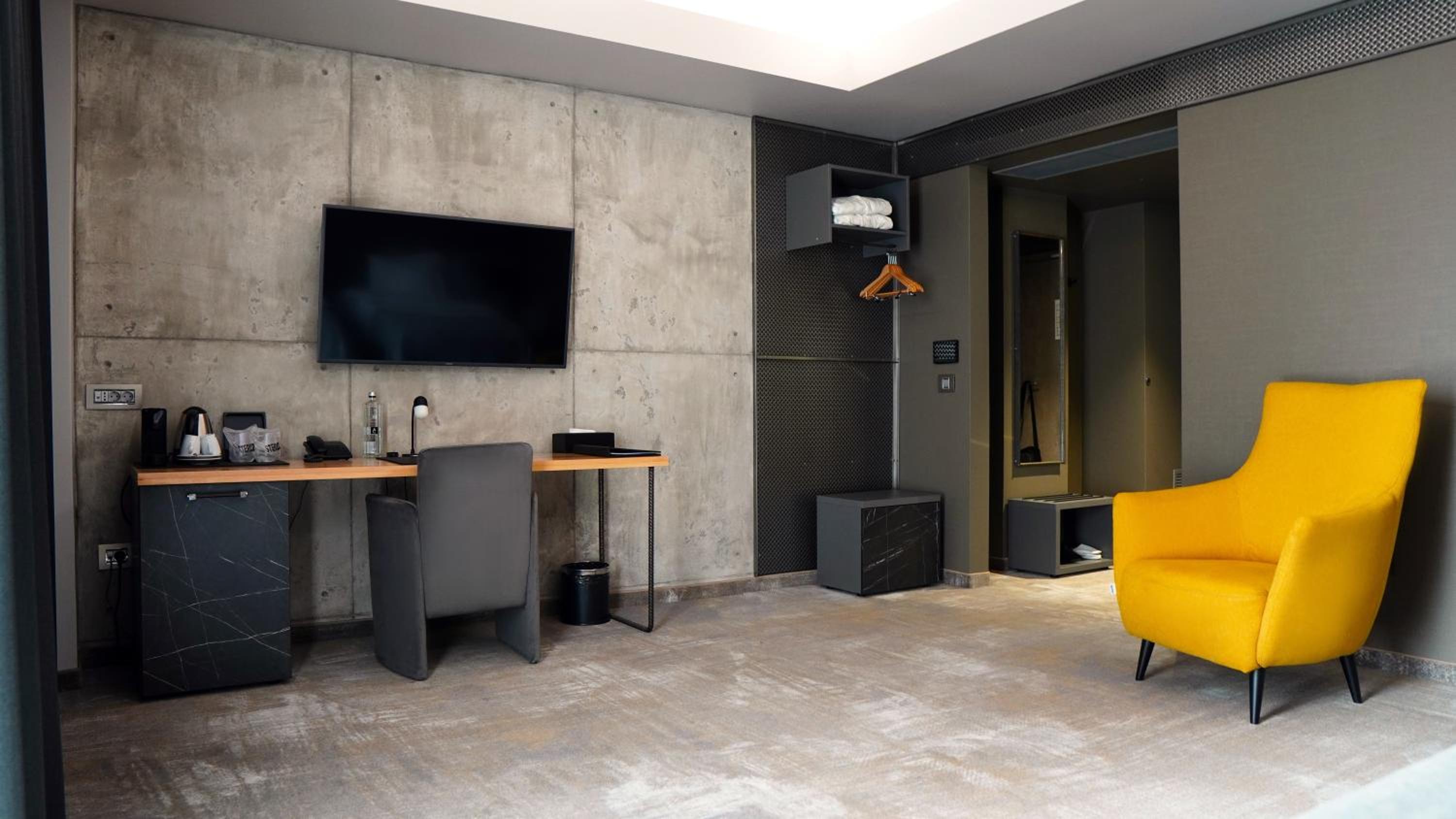 Superior Twin Room - Photo 5