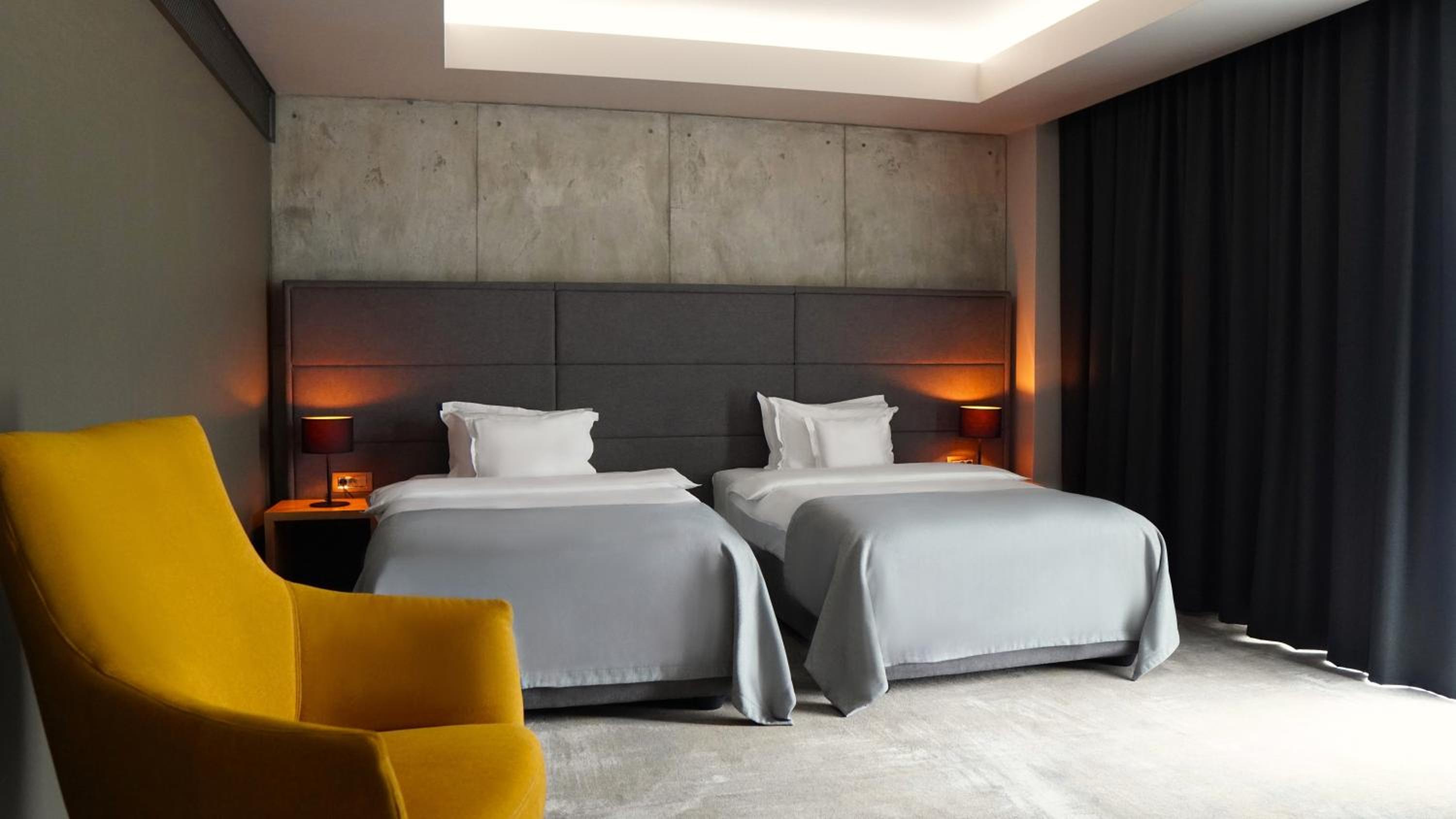 Superior Twin Room - Photo 6
