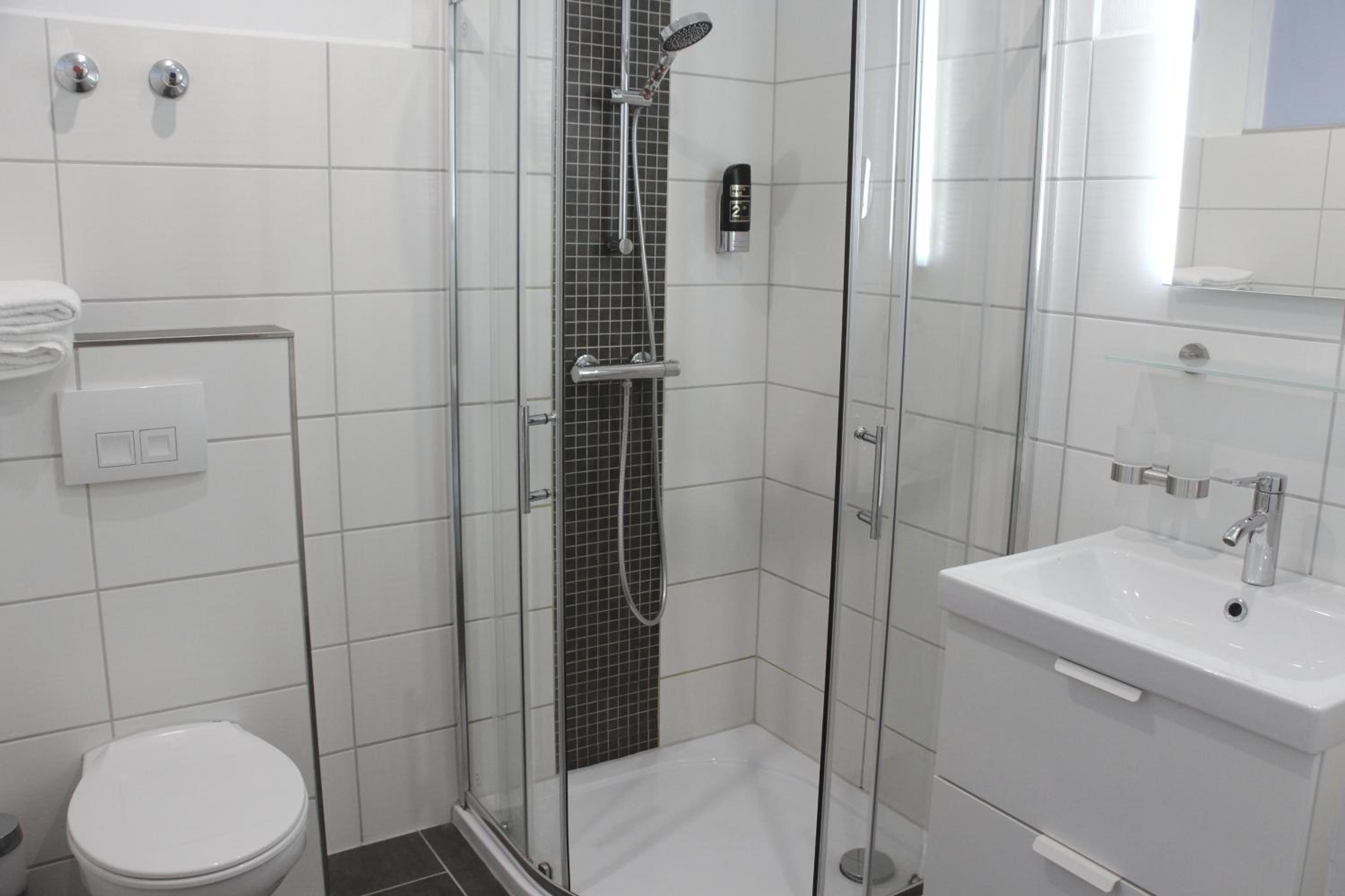 Double Room - Photo 2