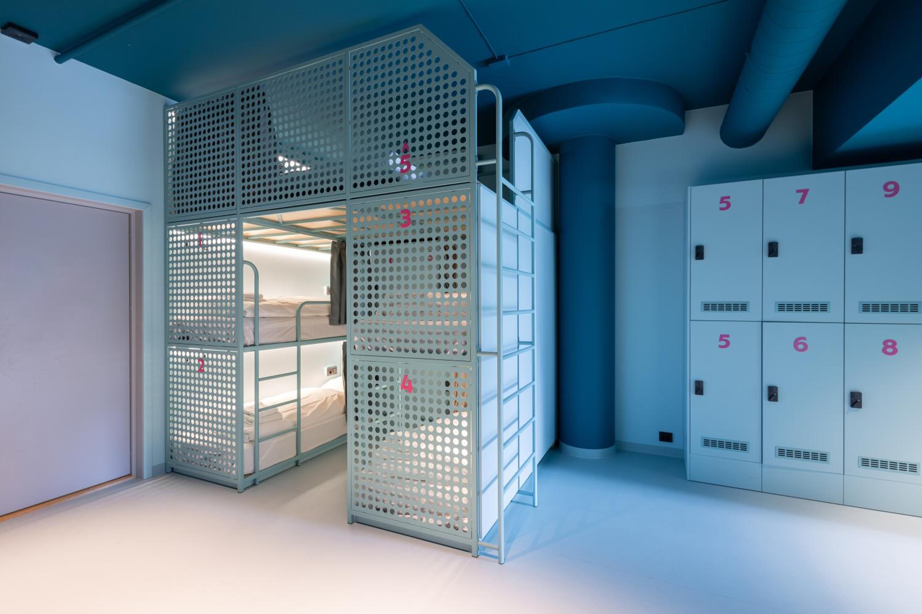 Bunk for two (160 cm wide bed) photo 1