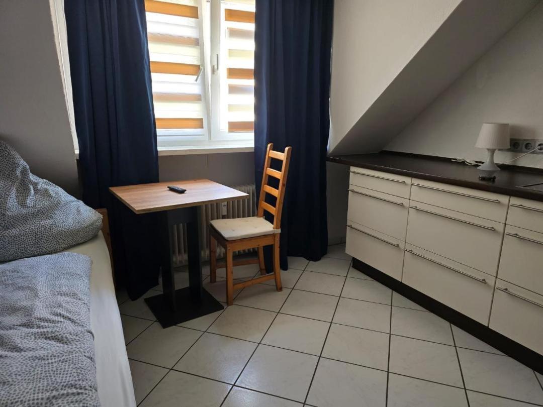Single Room photo 1