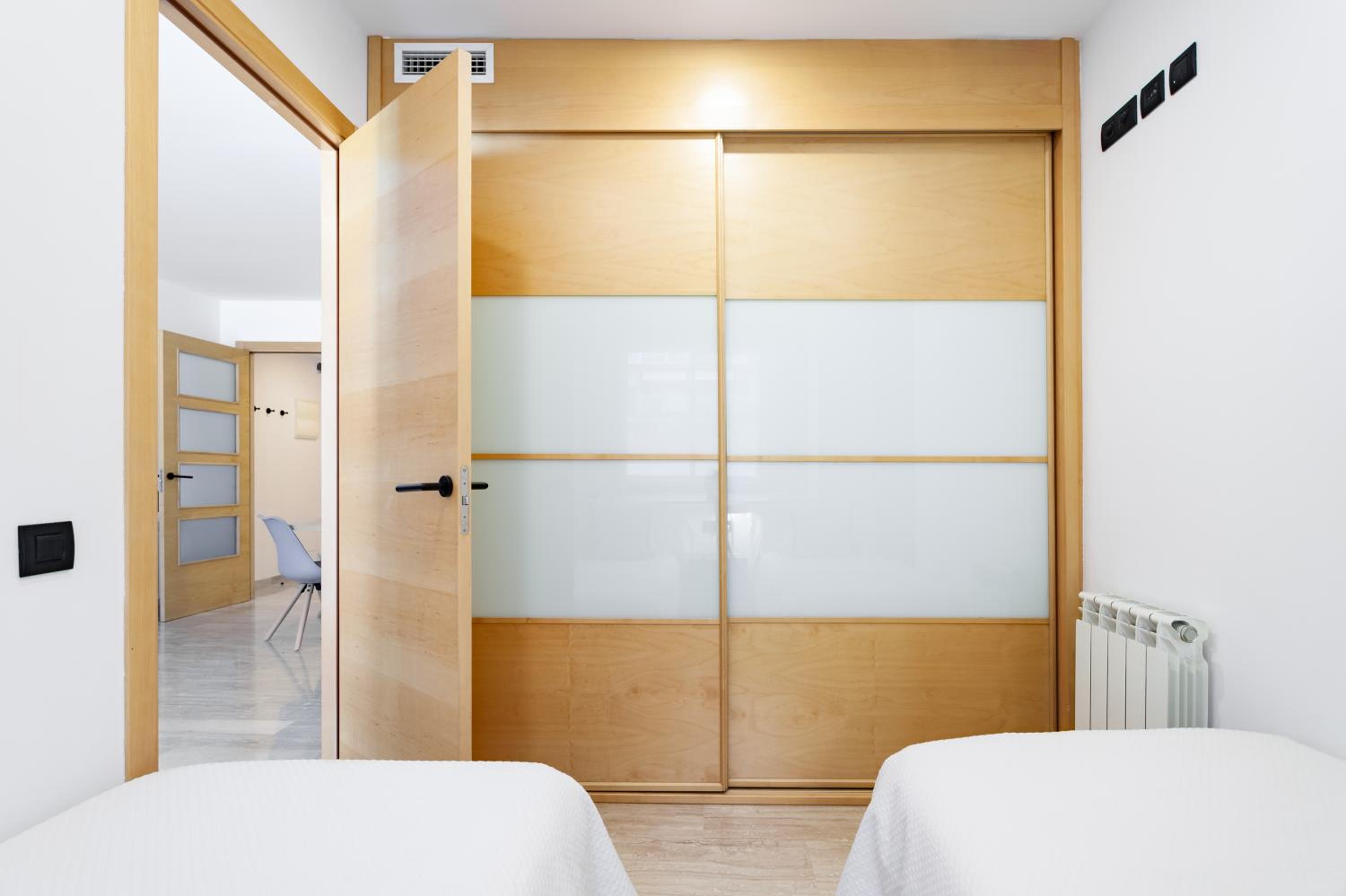 Apartamento de dos habitaciones con balcón y terraza