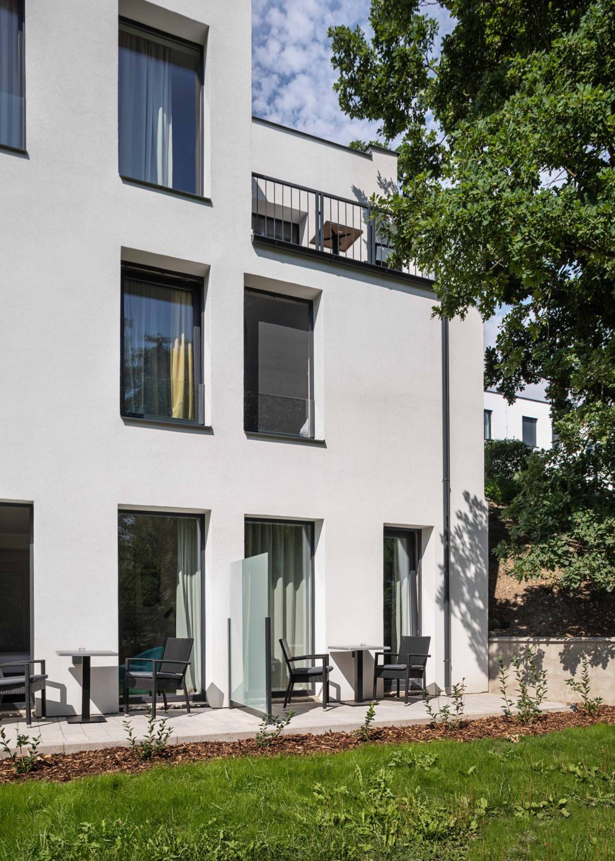 Depandance Double or Twin Room with Garden - Annex Building thumbnail 6
