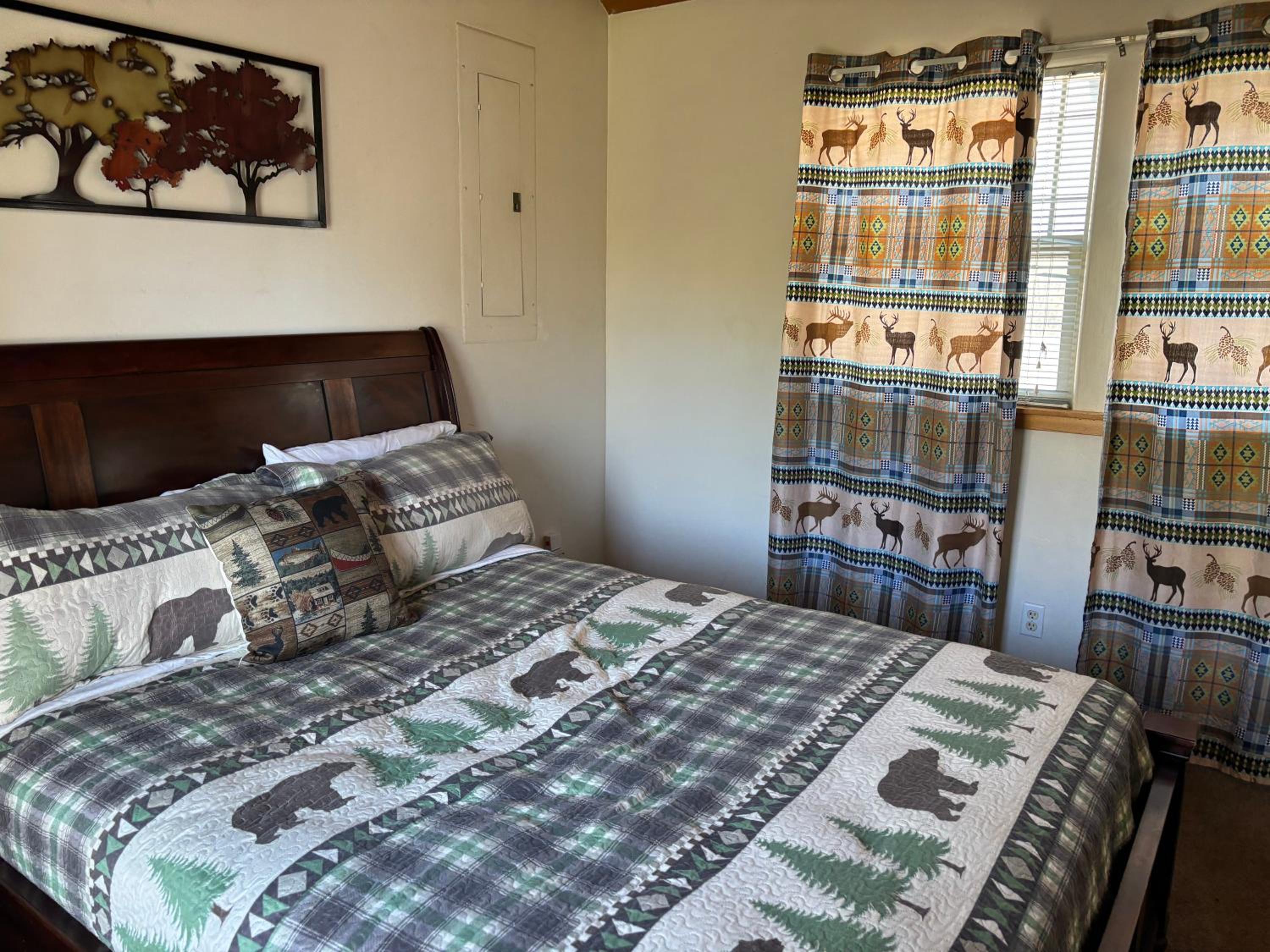 Two-Bedroom Holiday Home with a Loft  - Photo 4