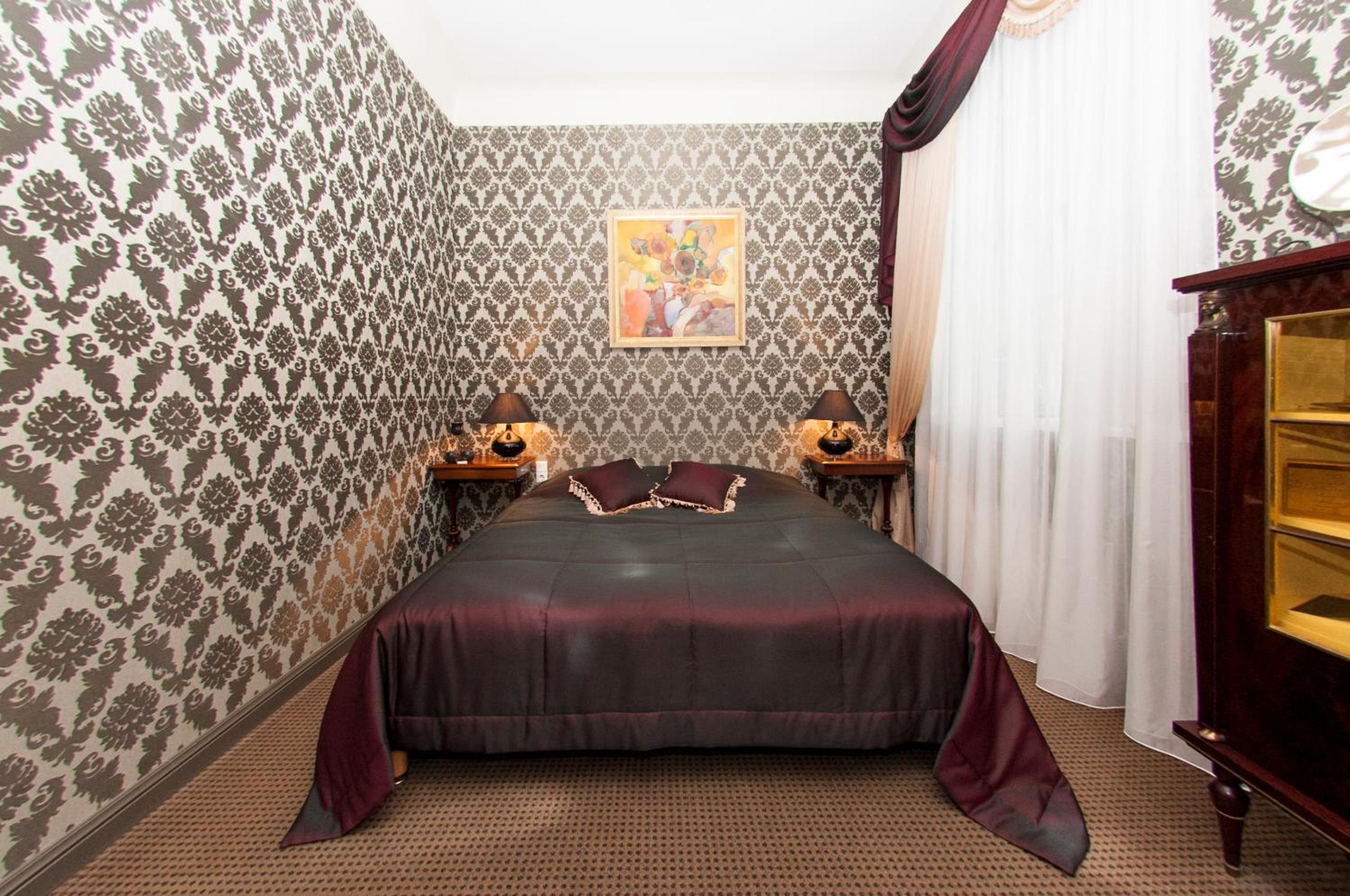 Landlady's Double Room photo 3