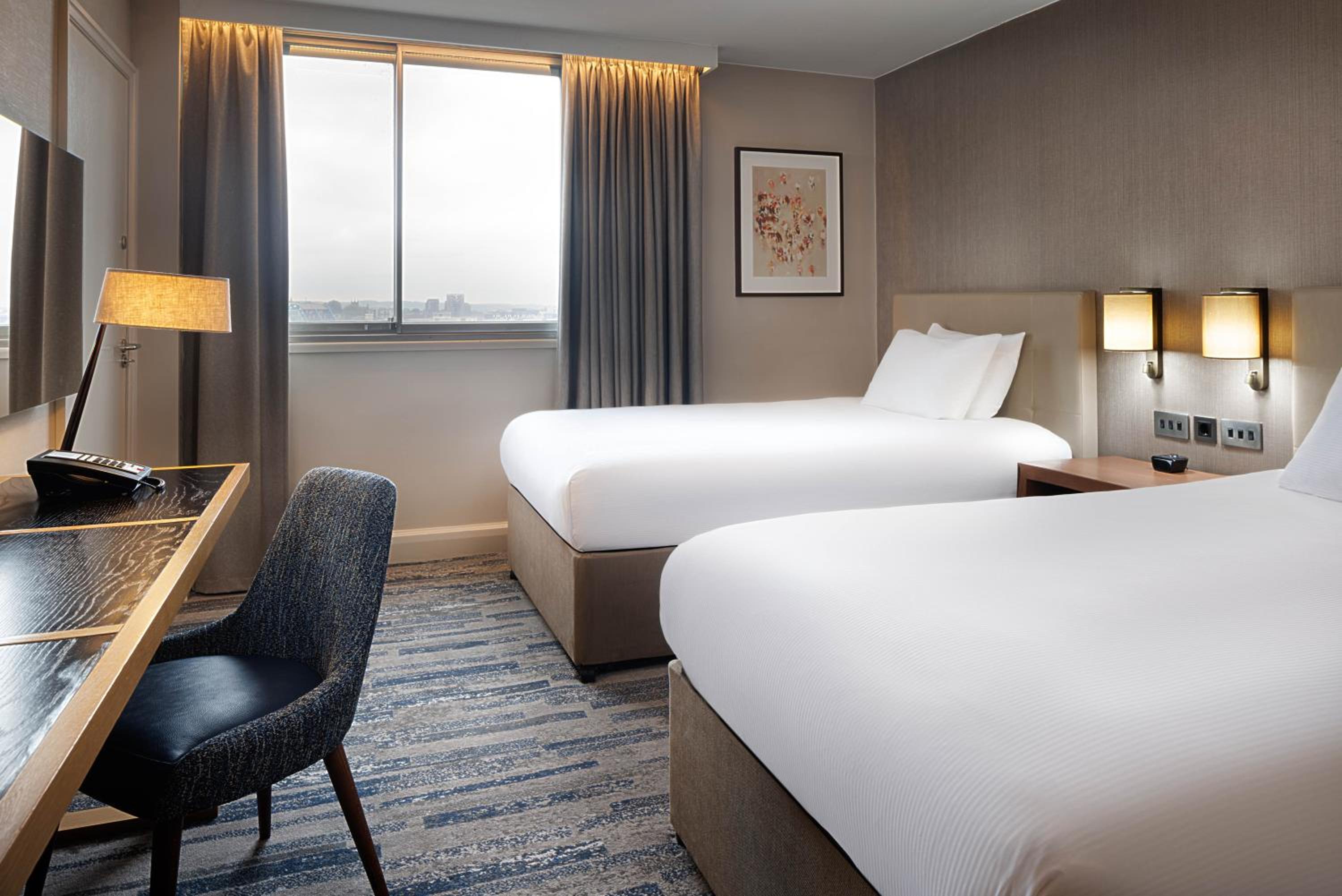Twin Room - Photo 1