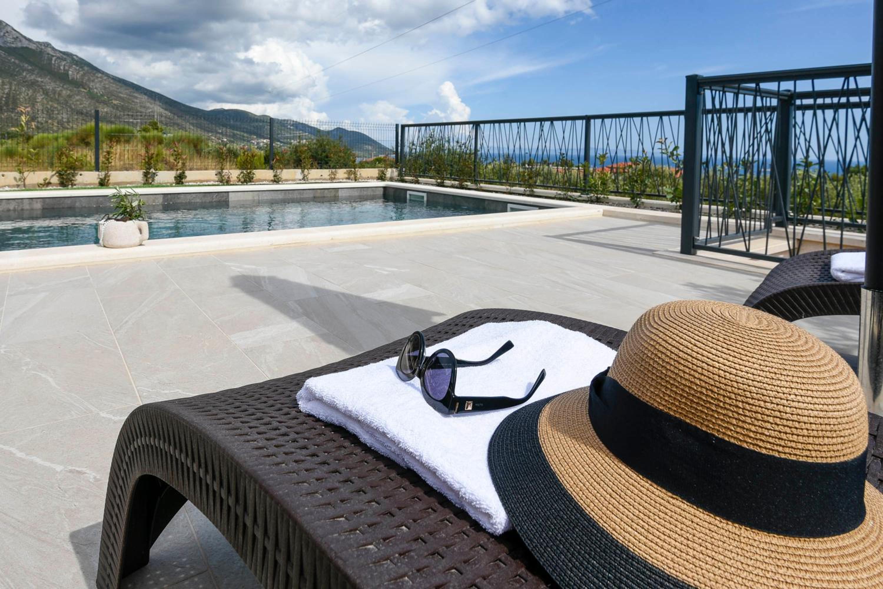 Villa photo 3
