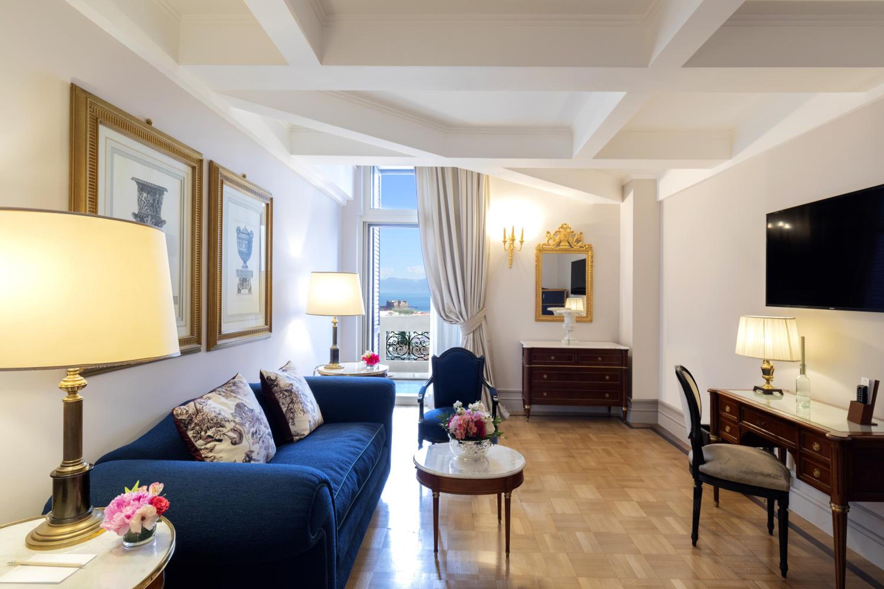 Duplex Suite - Photo 3