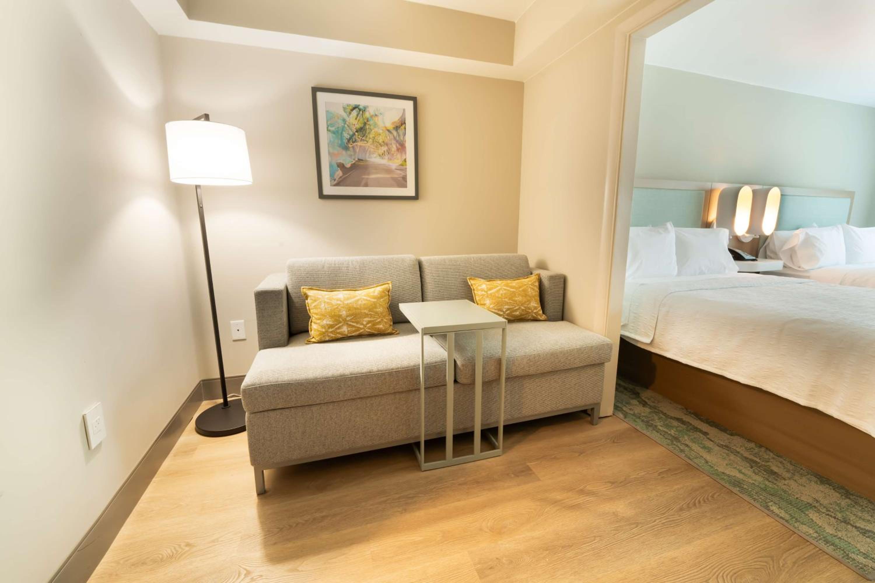 Queen Room with Two Queen Beds and Sofa Bed - Photo 3
