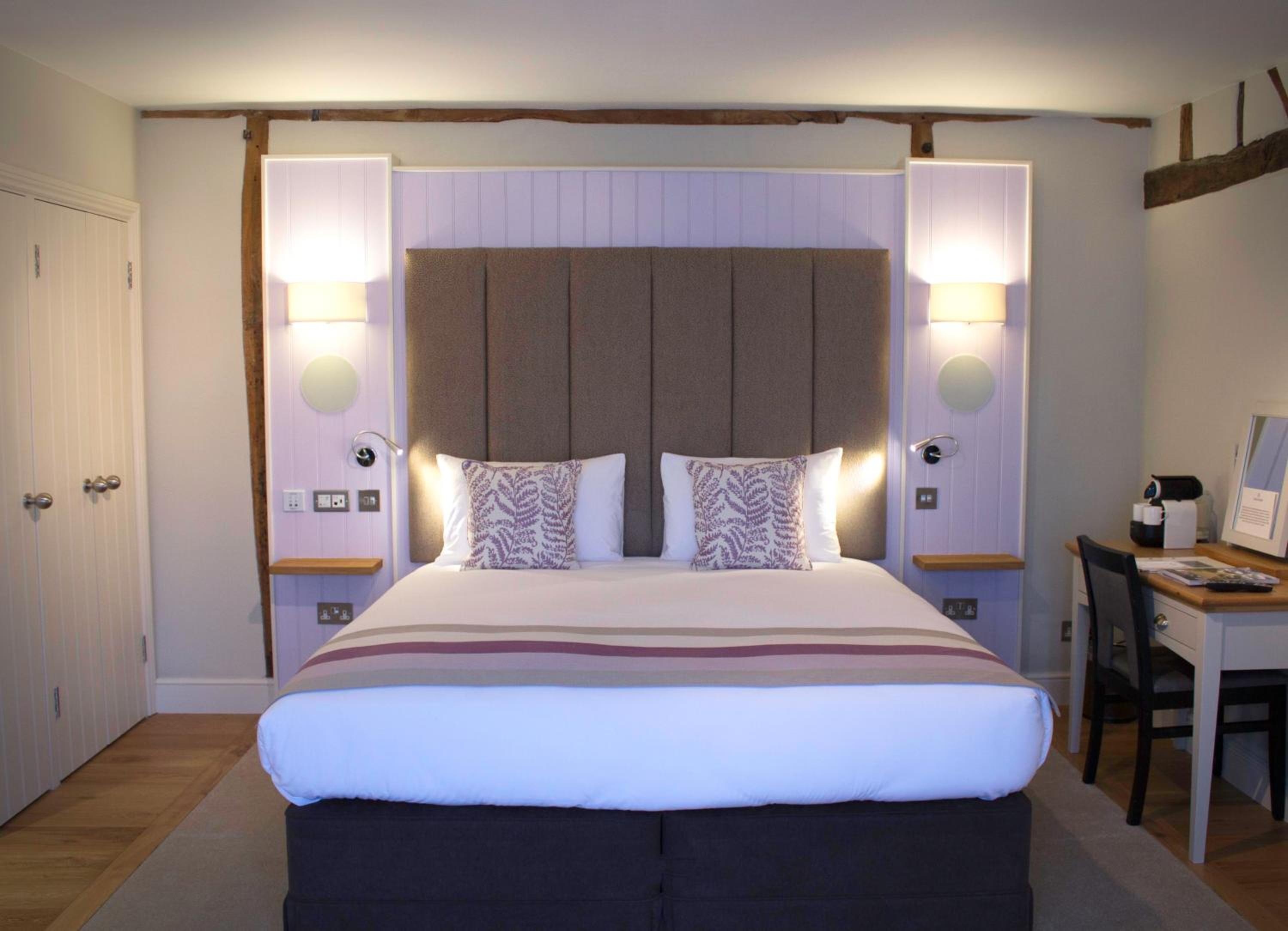 Executive King Room - Pet Friendly - Photo 3