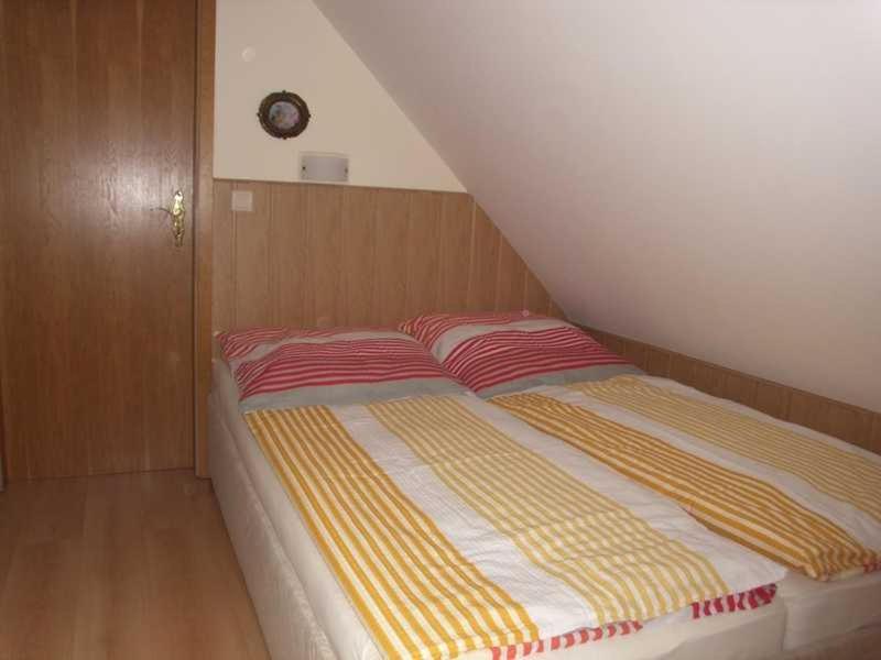 One-Bedroom Apartment with Balcony photo 1