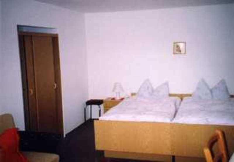 Apartment with Shower photo 3