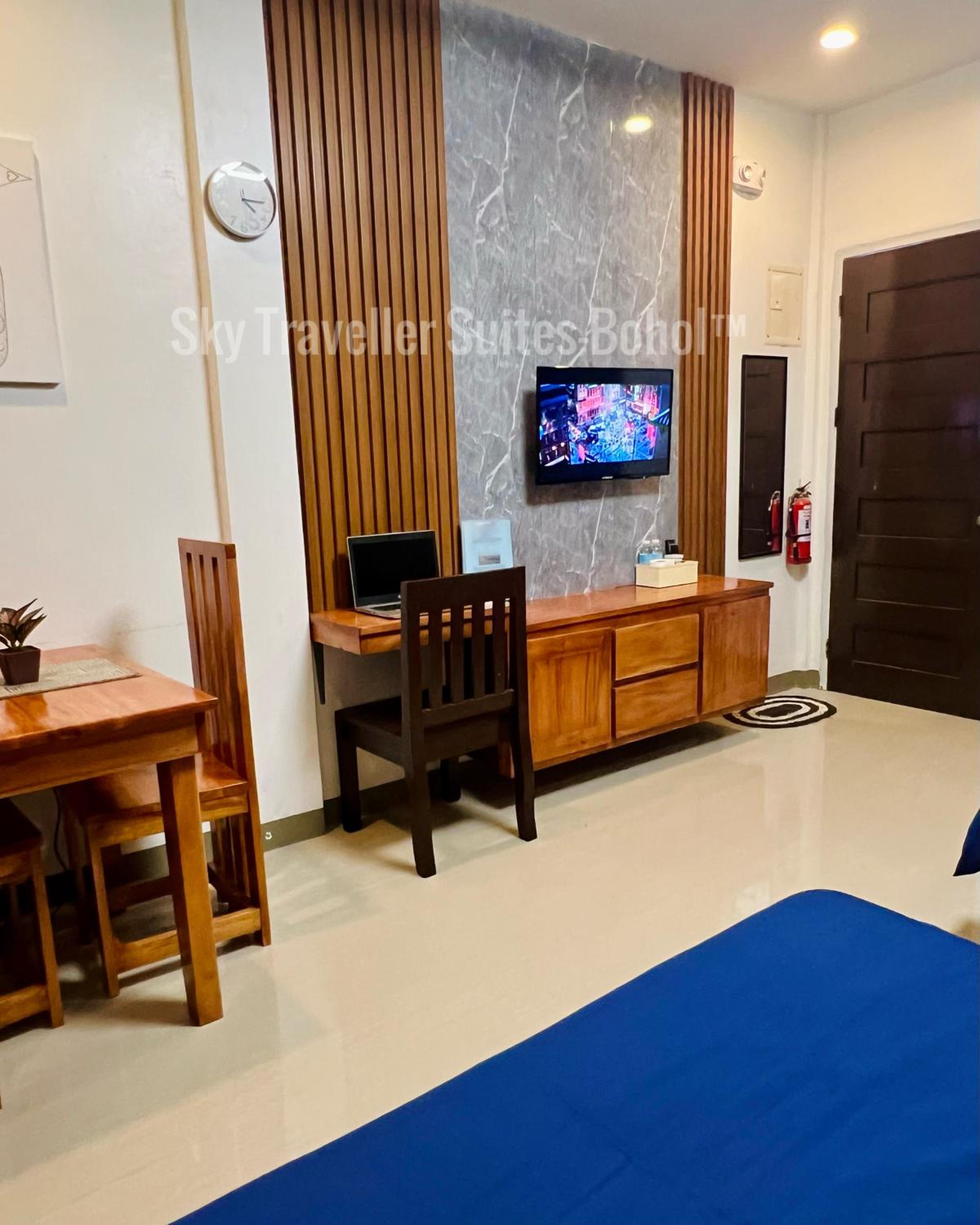 Deluxe Double or Twin Room photo 1
