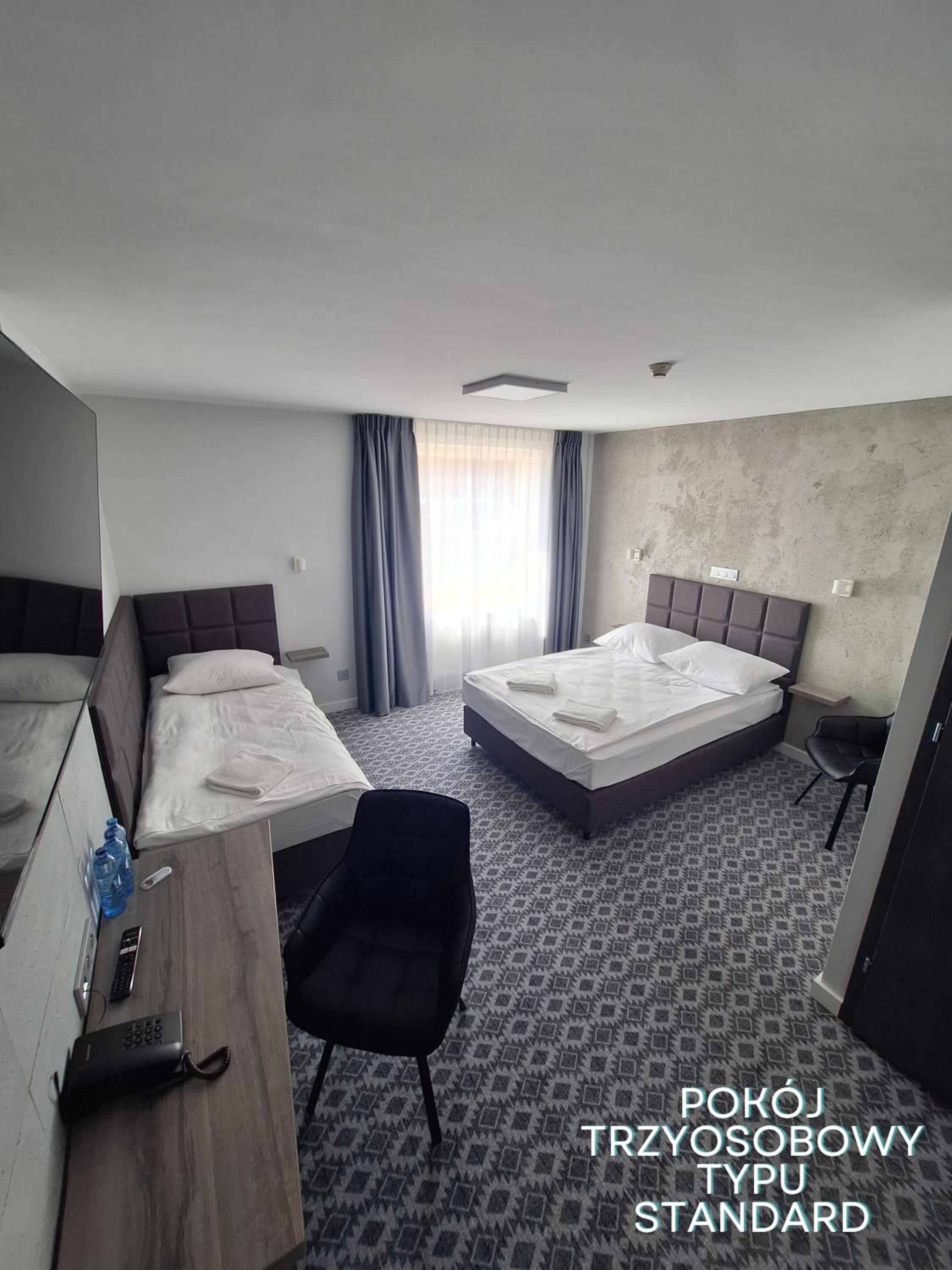 Standard Triple Room - Photo 1