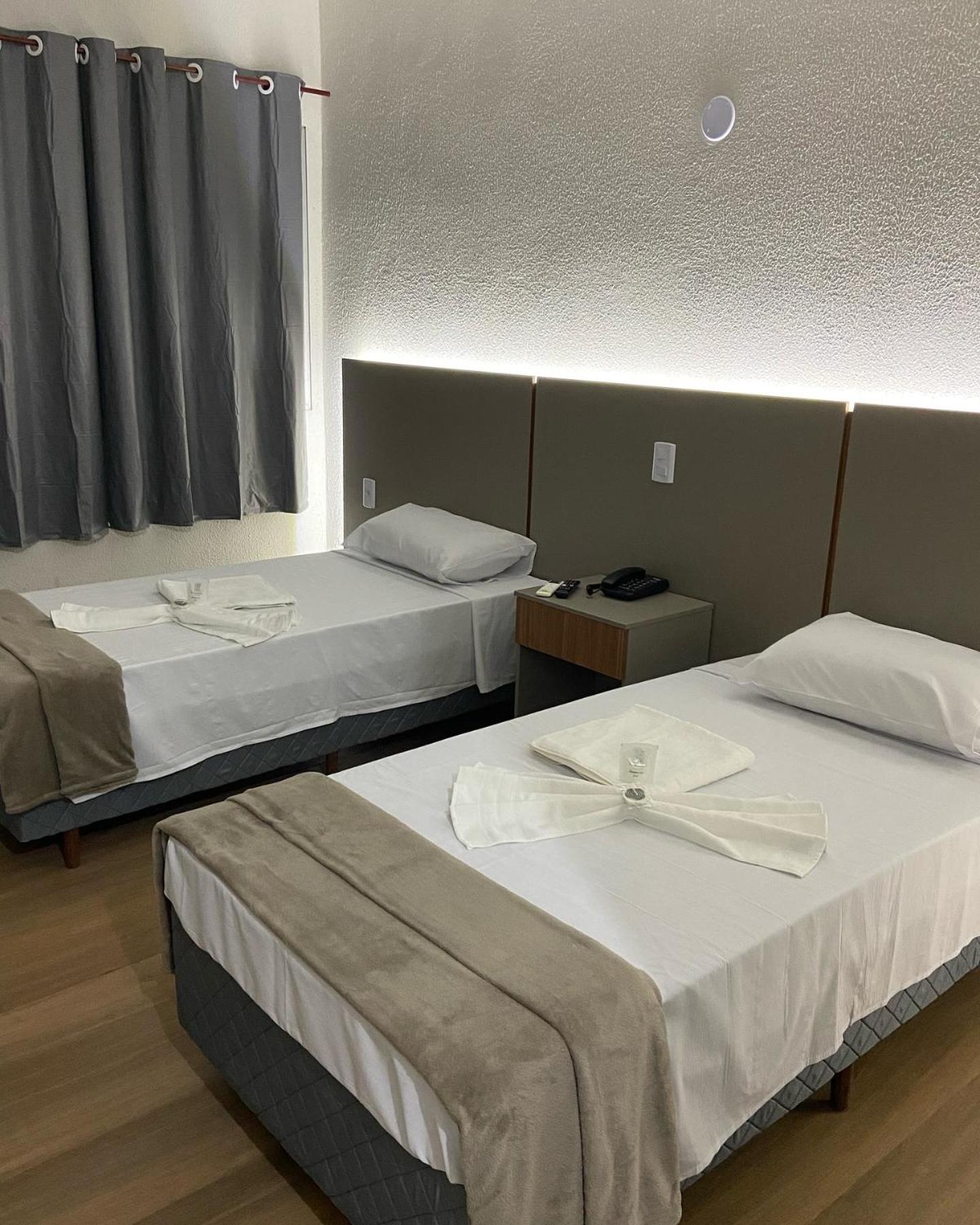Deluxe Twin Room photo 2