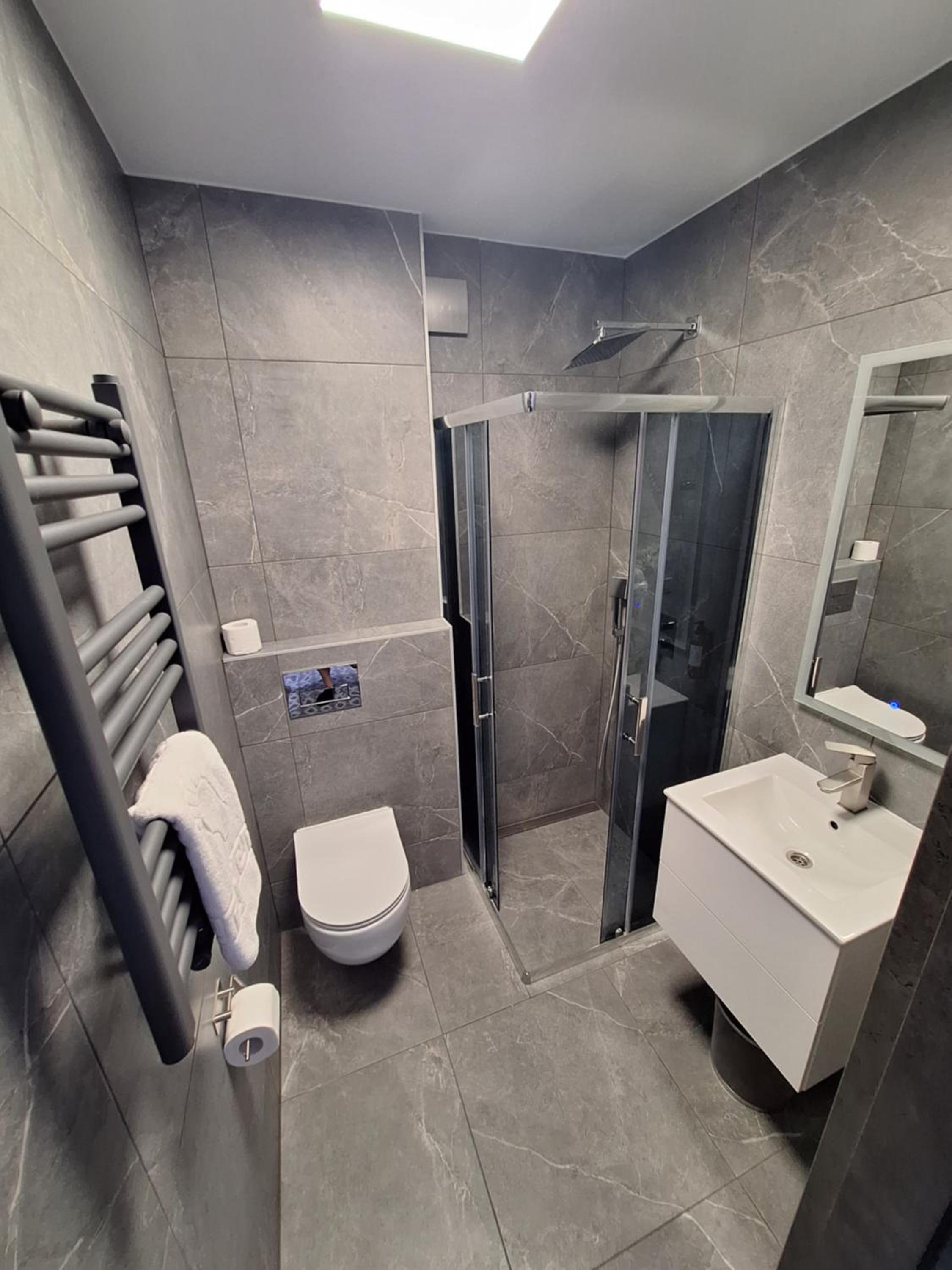 Standard Triple Room - Photo 3