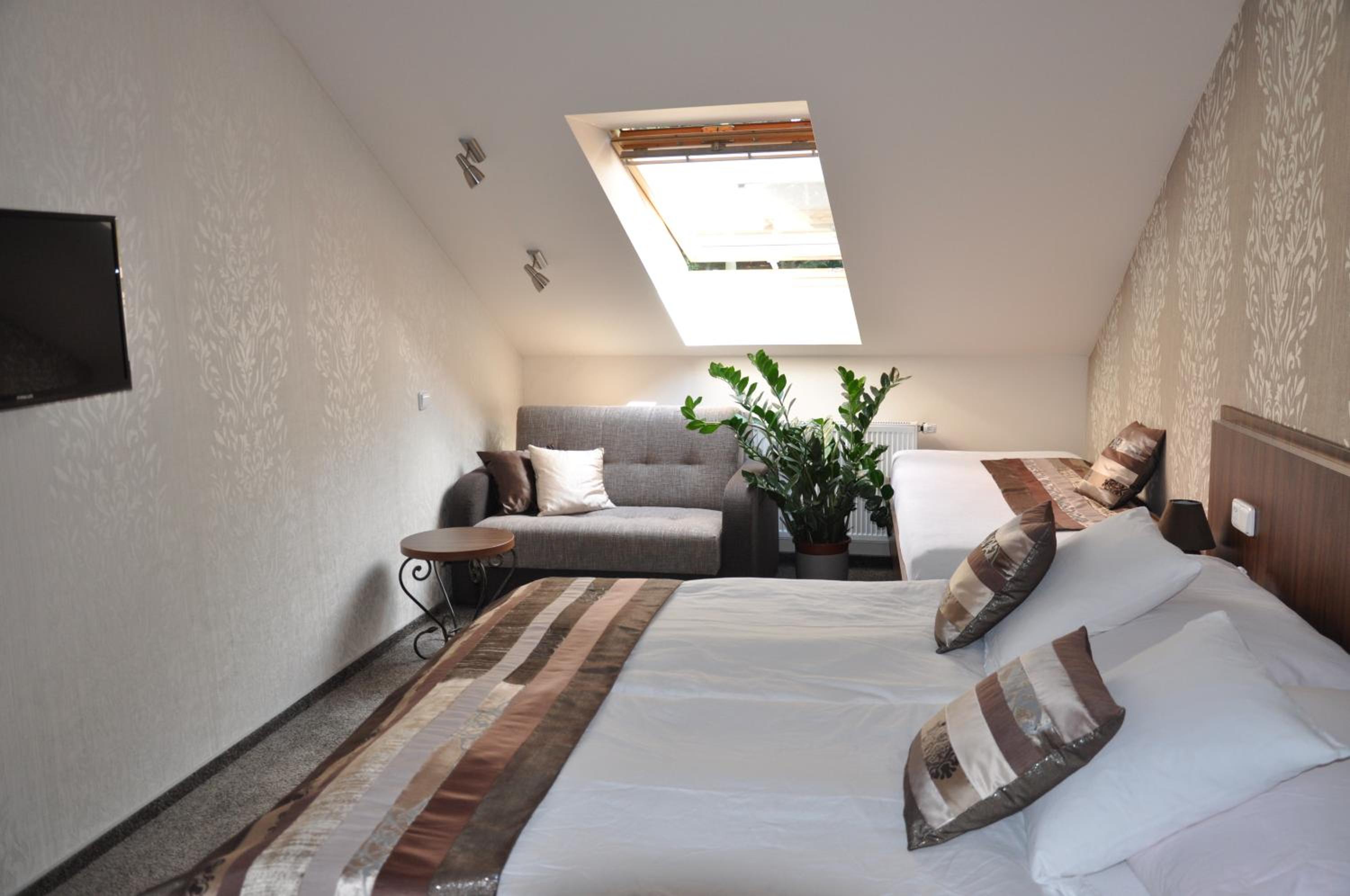 Apartment - Photo 26