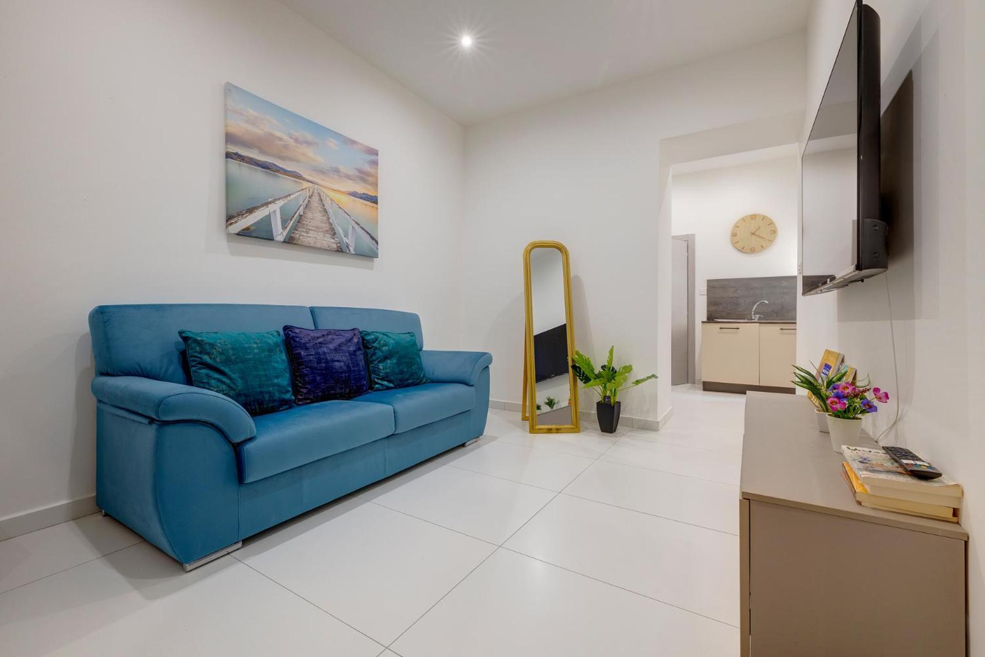 One-Bedroom Apartment