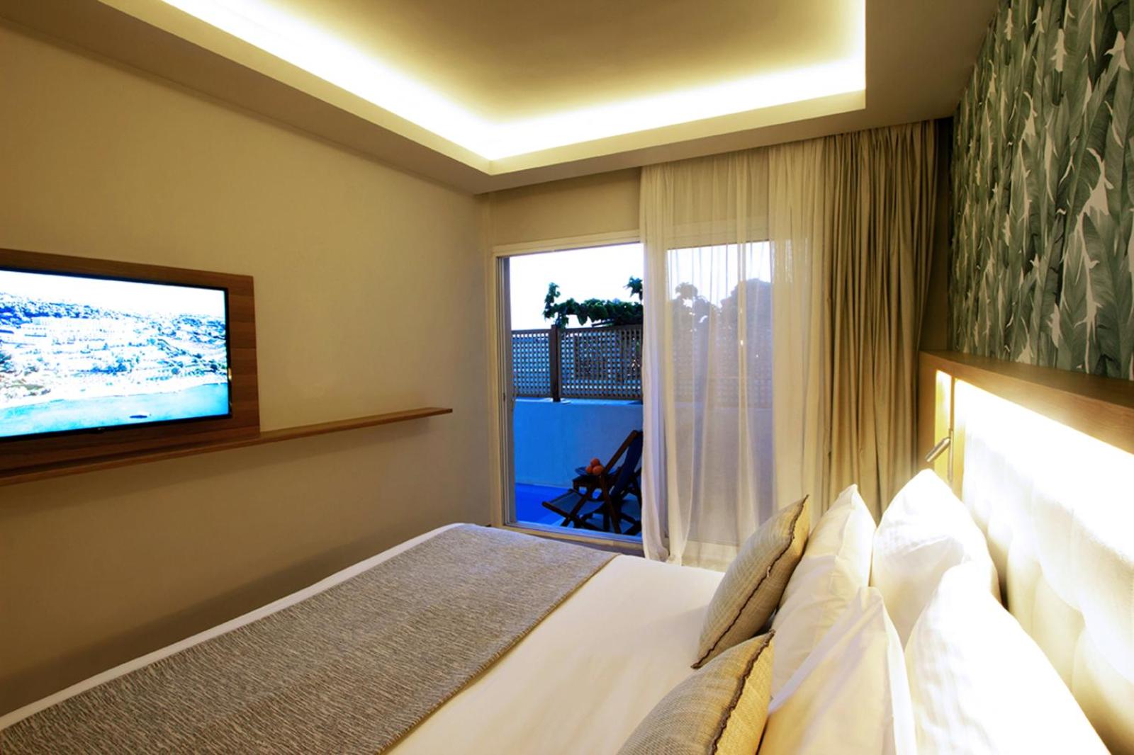 Executive Two-Bedroom Family Room with Private Pool