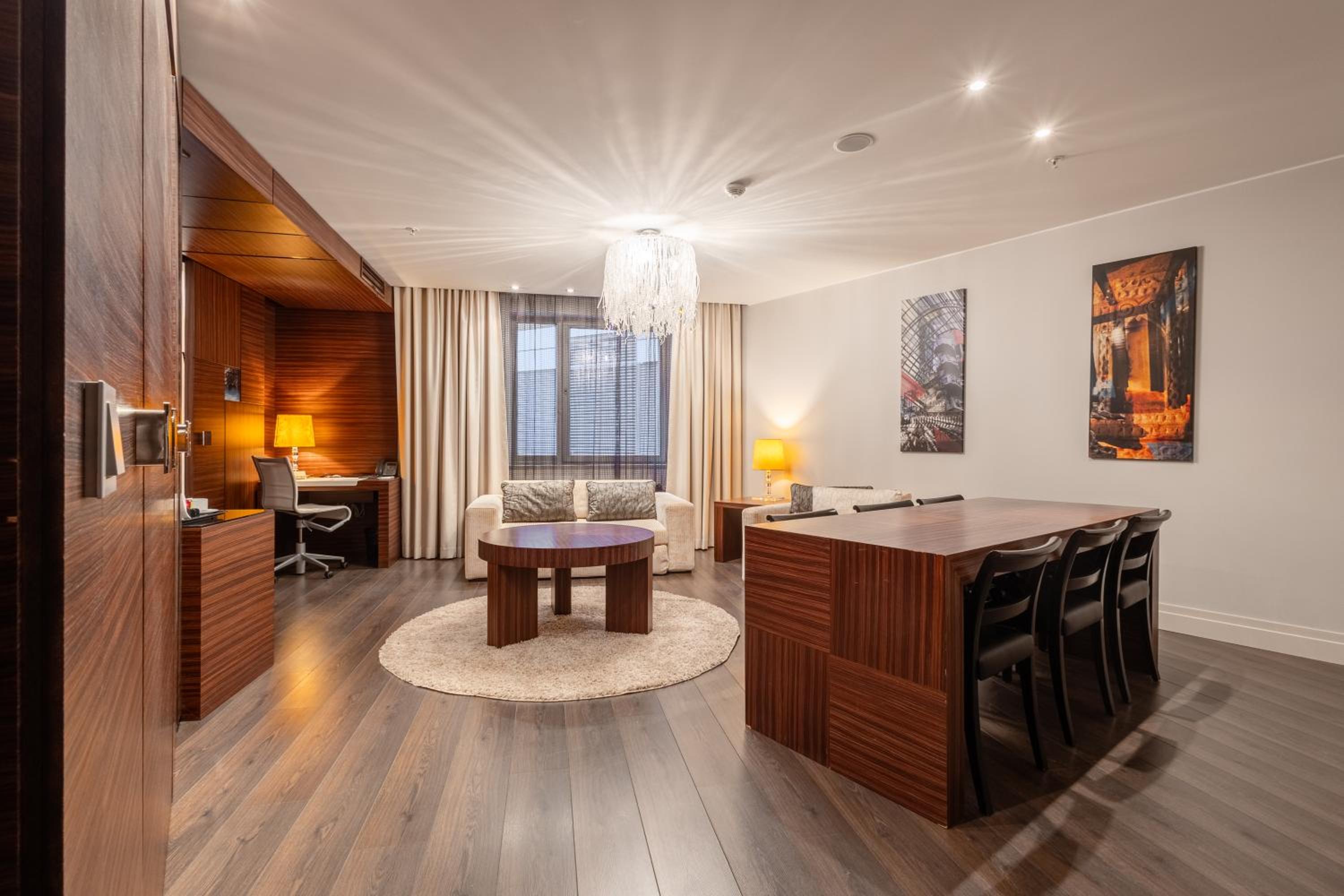 Suite photo 2