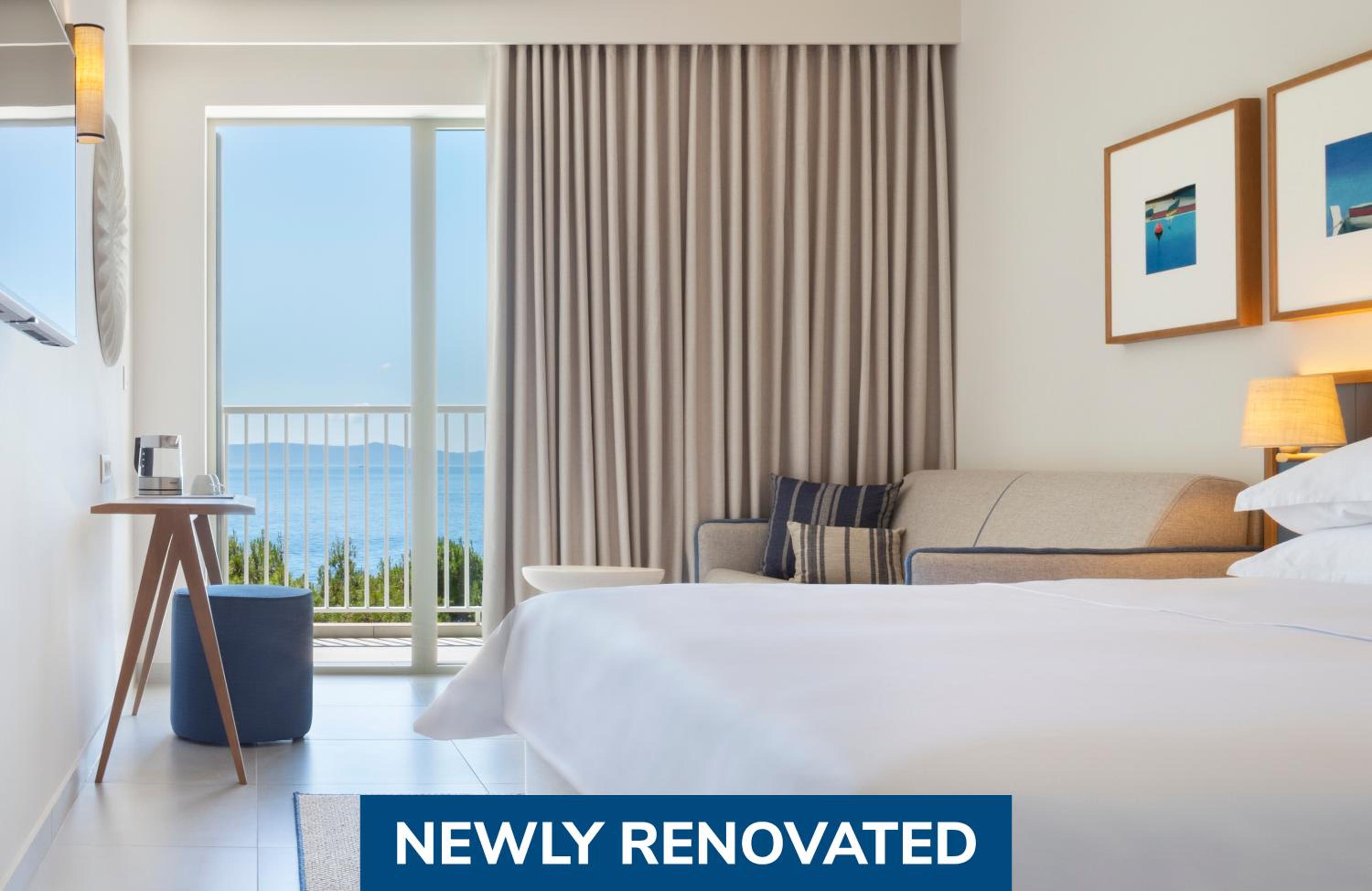 Superior Double Room - Sea Side - Photo 6