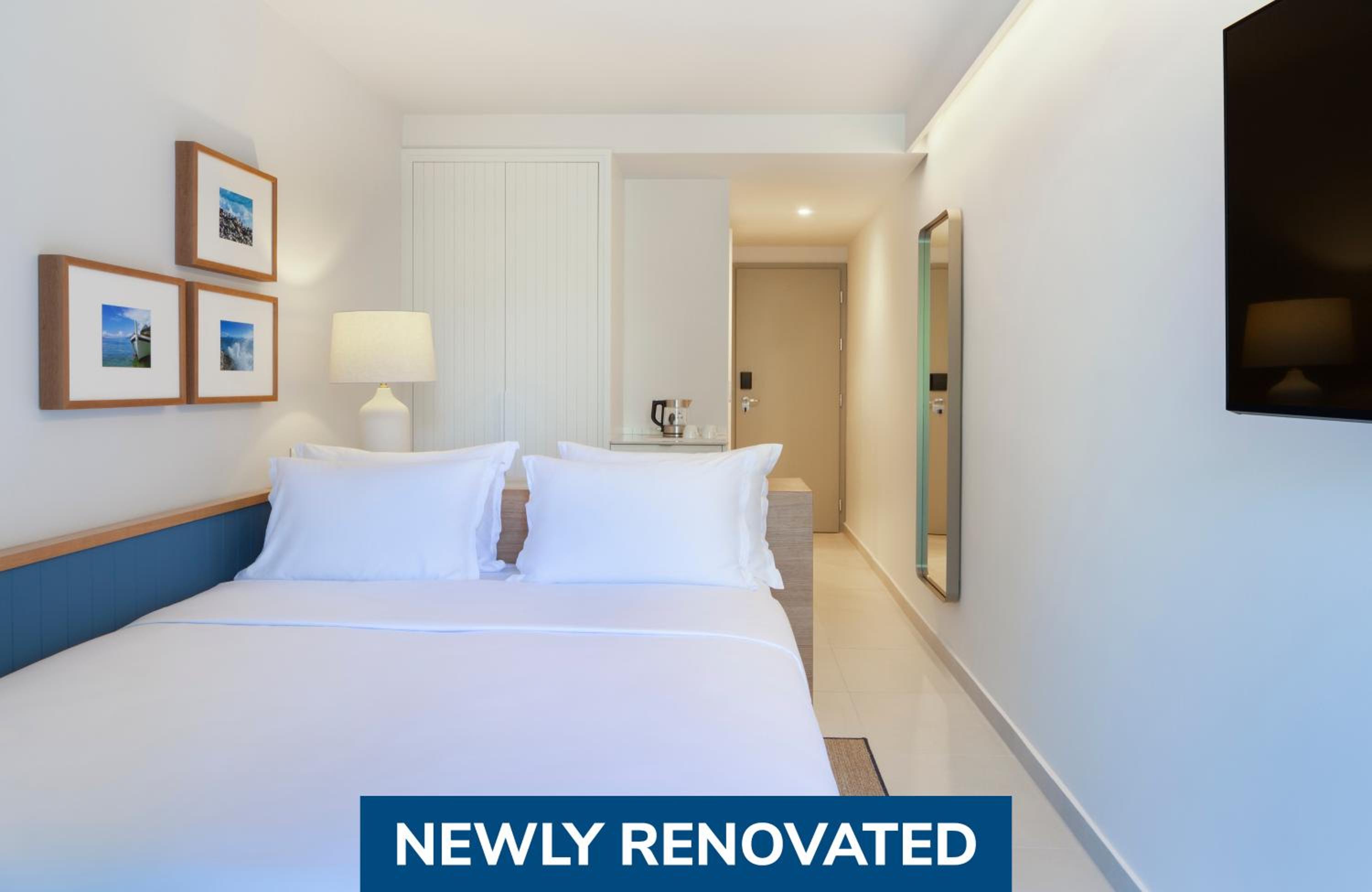 Classic Double Room with Balcony - Sea Side - Photo 5