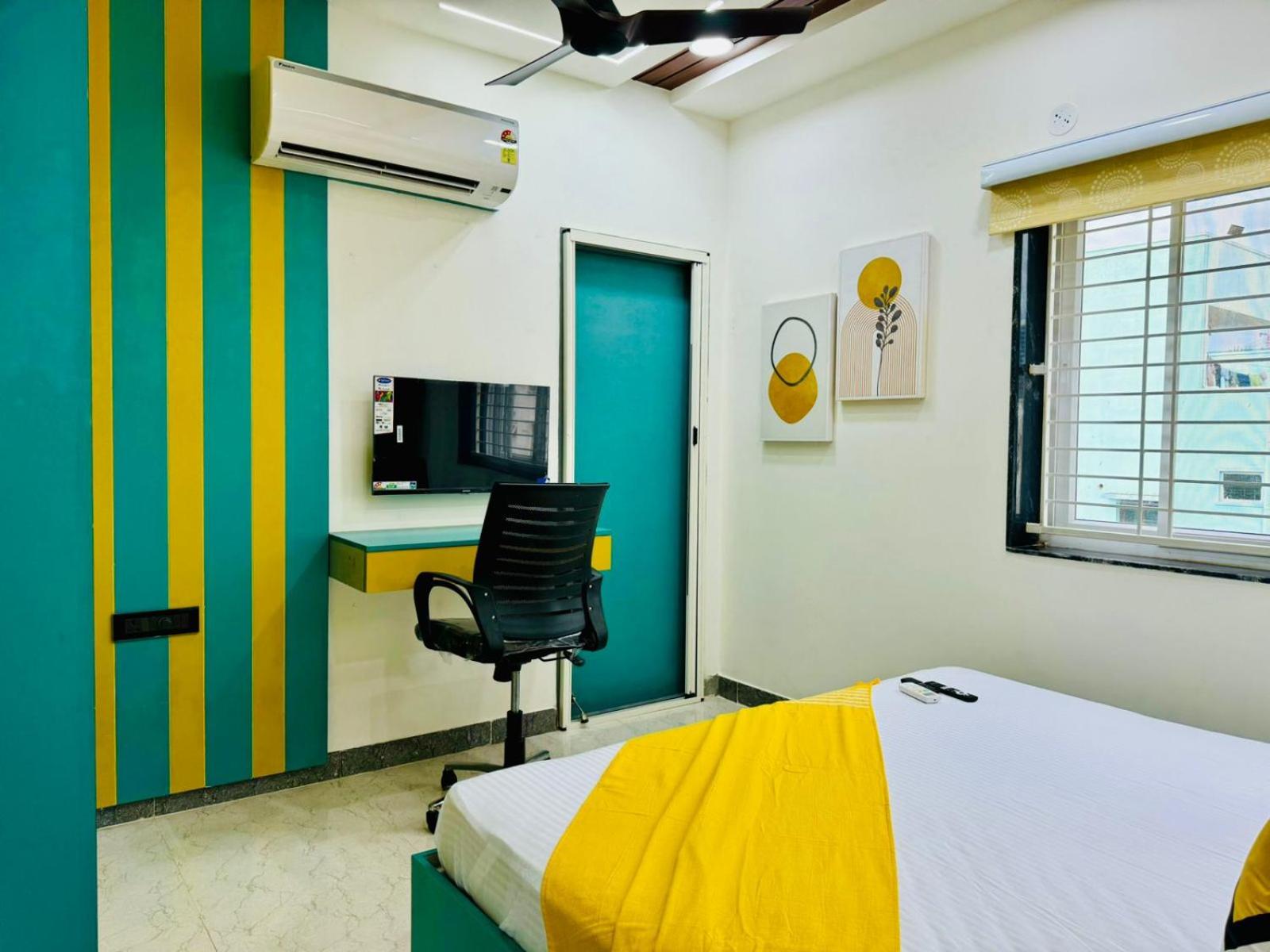 Standard Two Bedroom Apartment - Photo 1