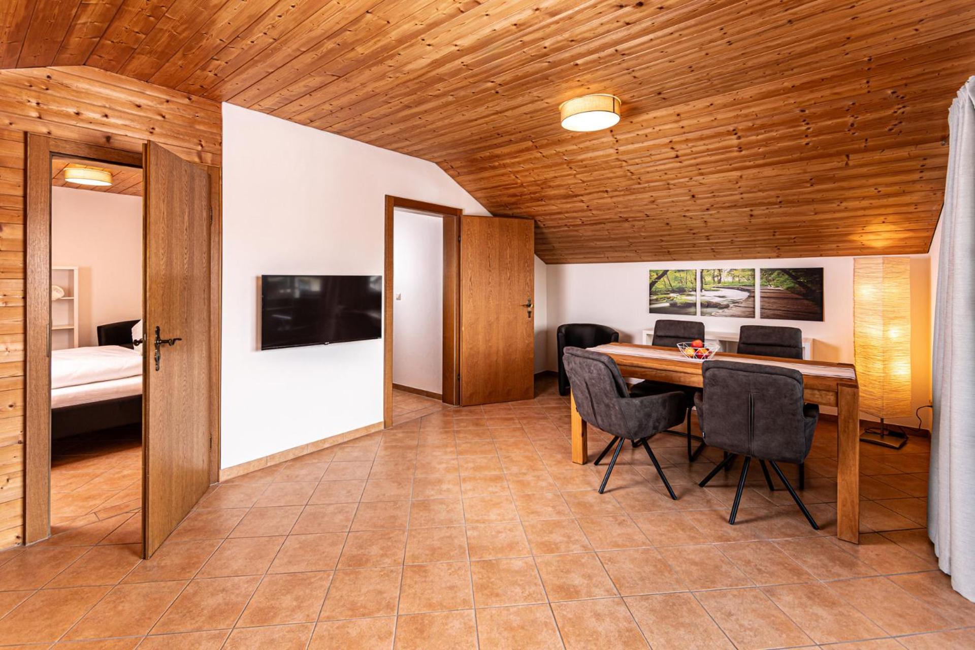 Apartment with Mountain View photo 3
