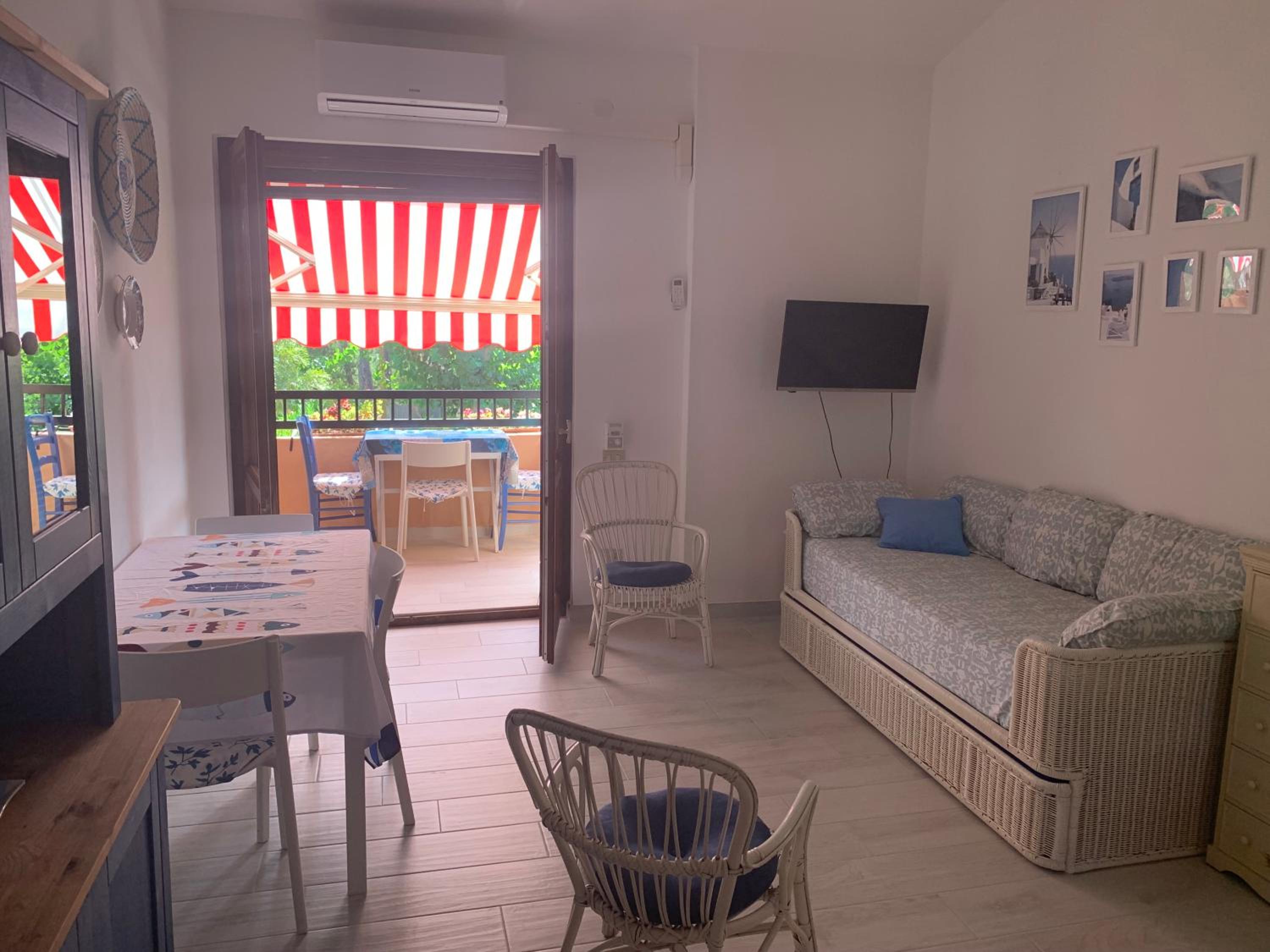 One-Bedroom House photo 2