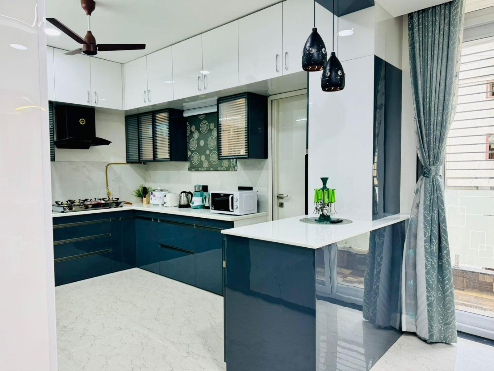 Standard Two Bedroom Apartment - Photo 11