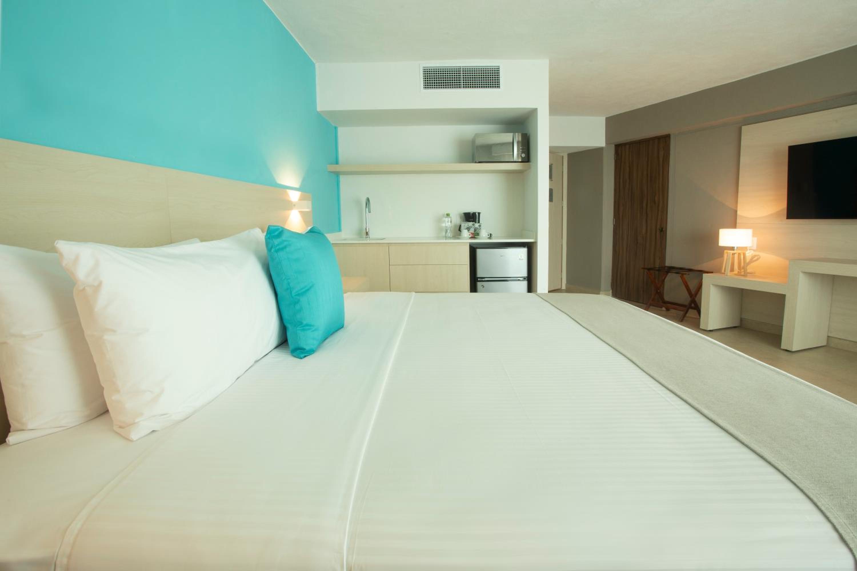 Royal King Suite with Sea View