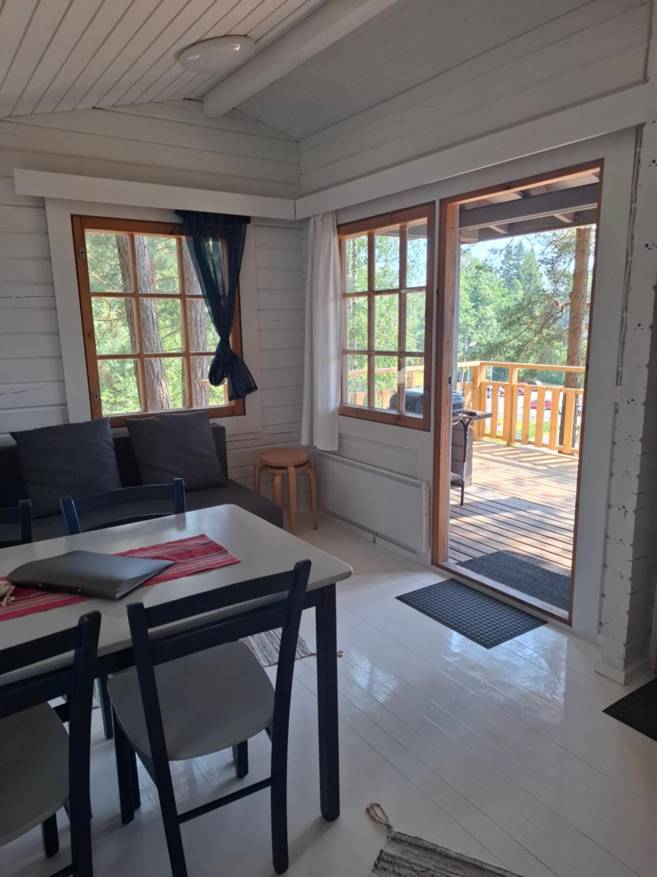 Deluxe Bungalow with Sea View photo 3