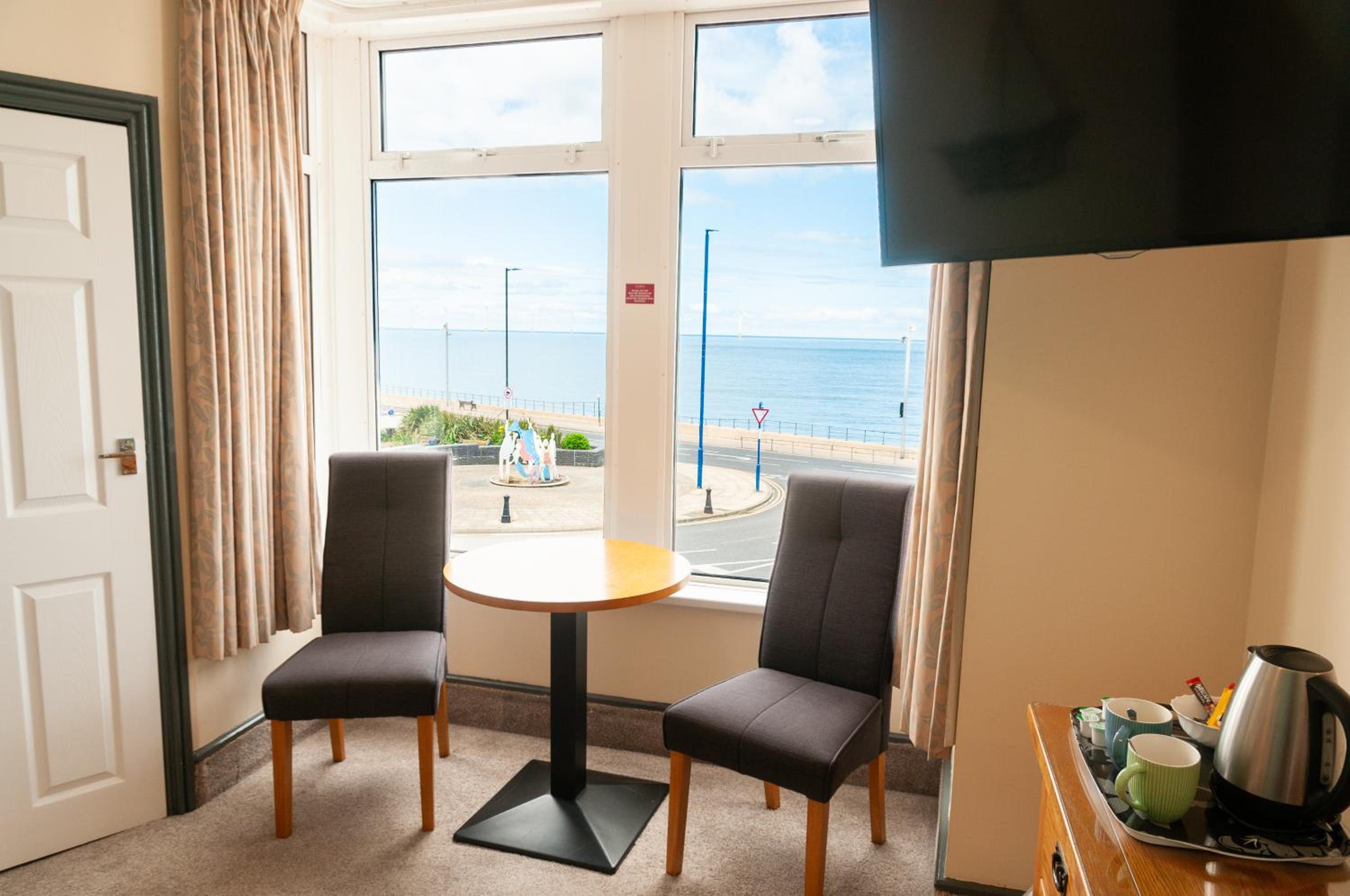 Deluxe Double Room with Sea View photo 3
