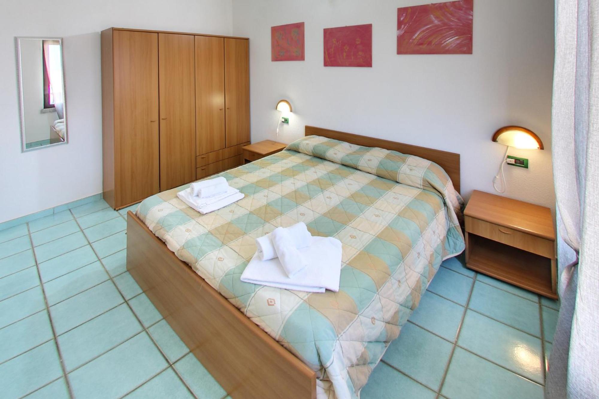 One-Bedroom Apartment (4 Adults) photo 1