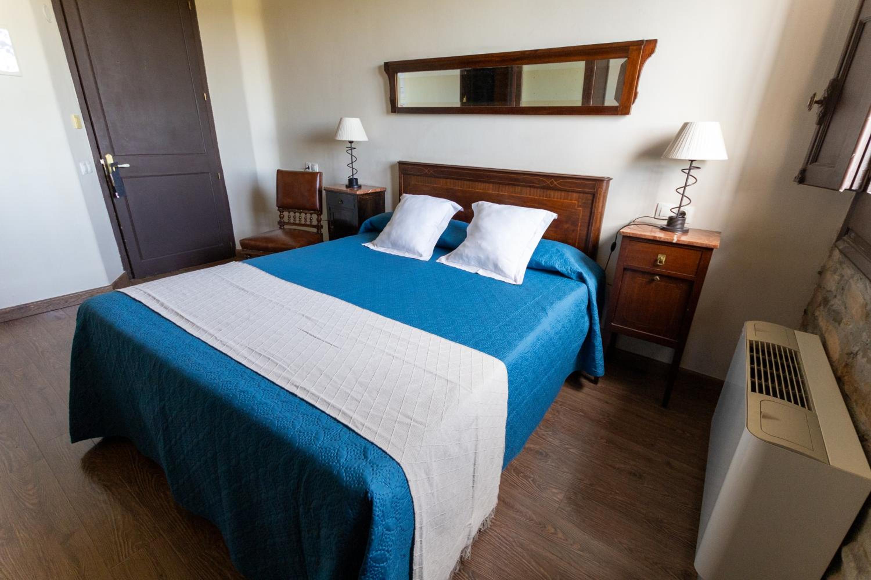 Habitación Doble o con Dos Camas