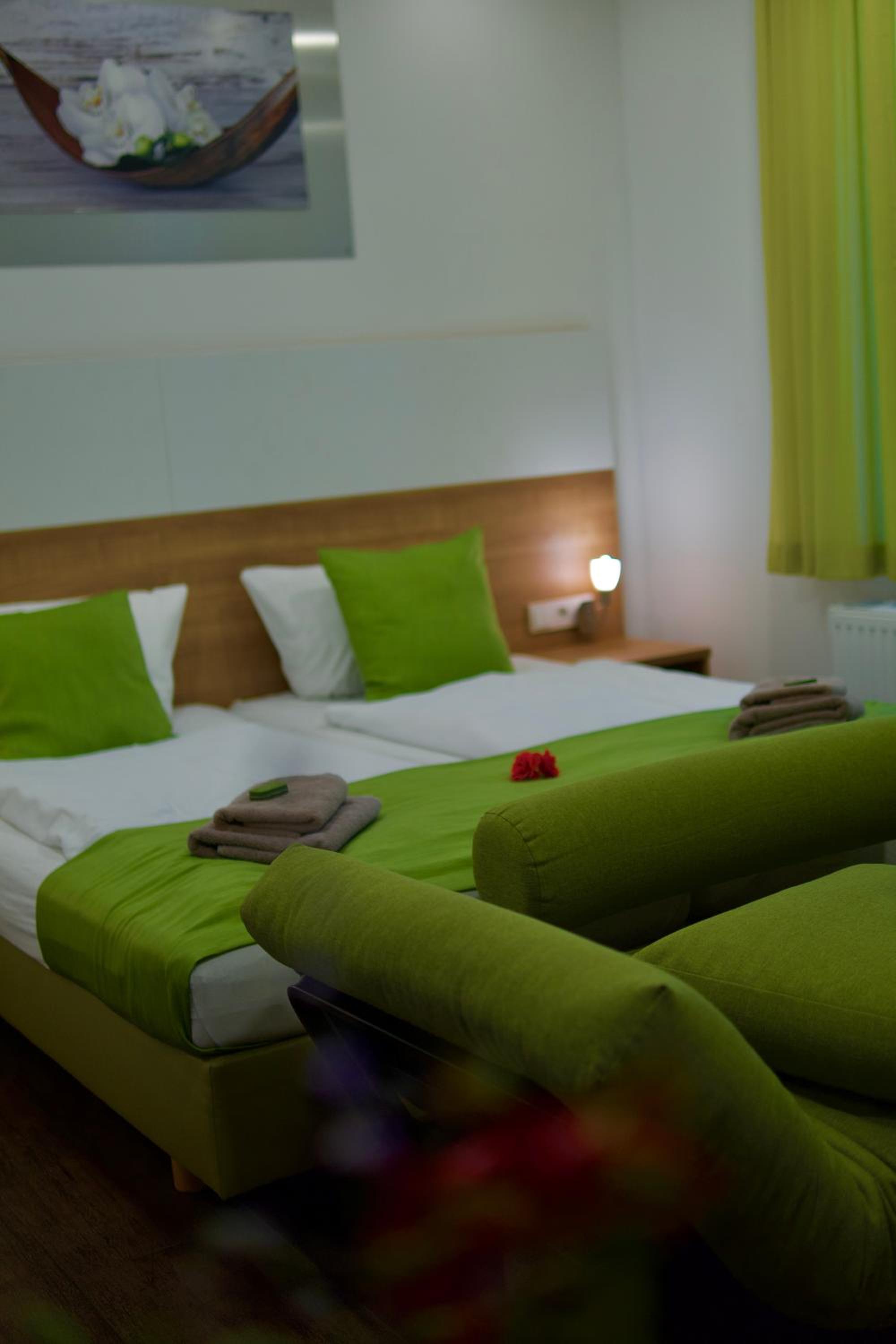 Deluxe Double Room photo 3