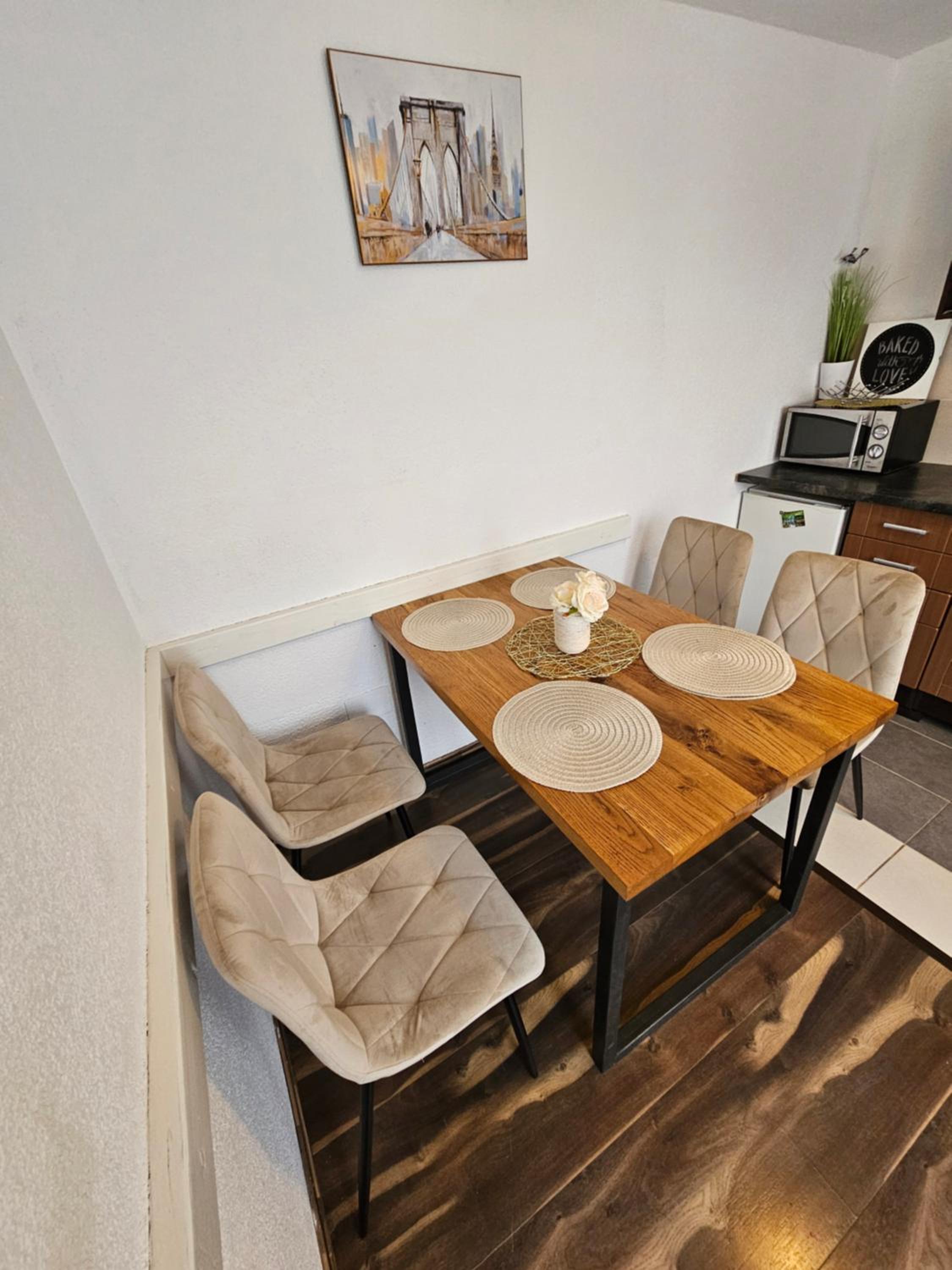 Two-Bedroom Apartment - Photo 12