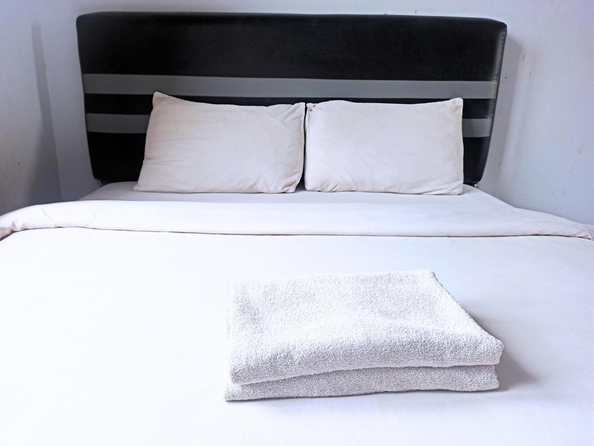 Deluxe Double Room - Photo 7