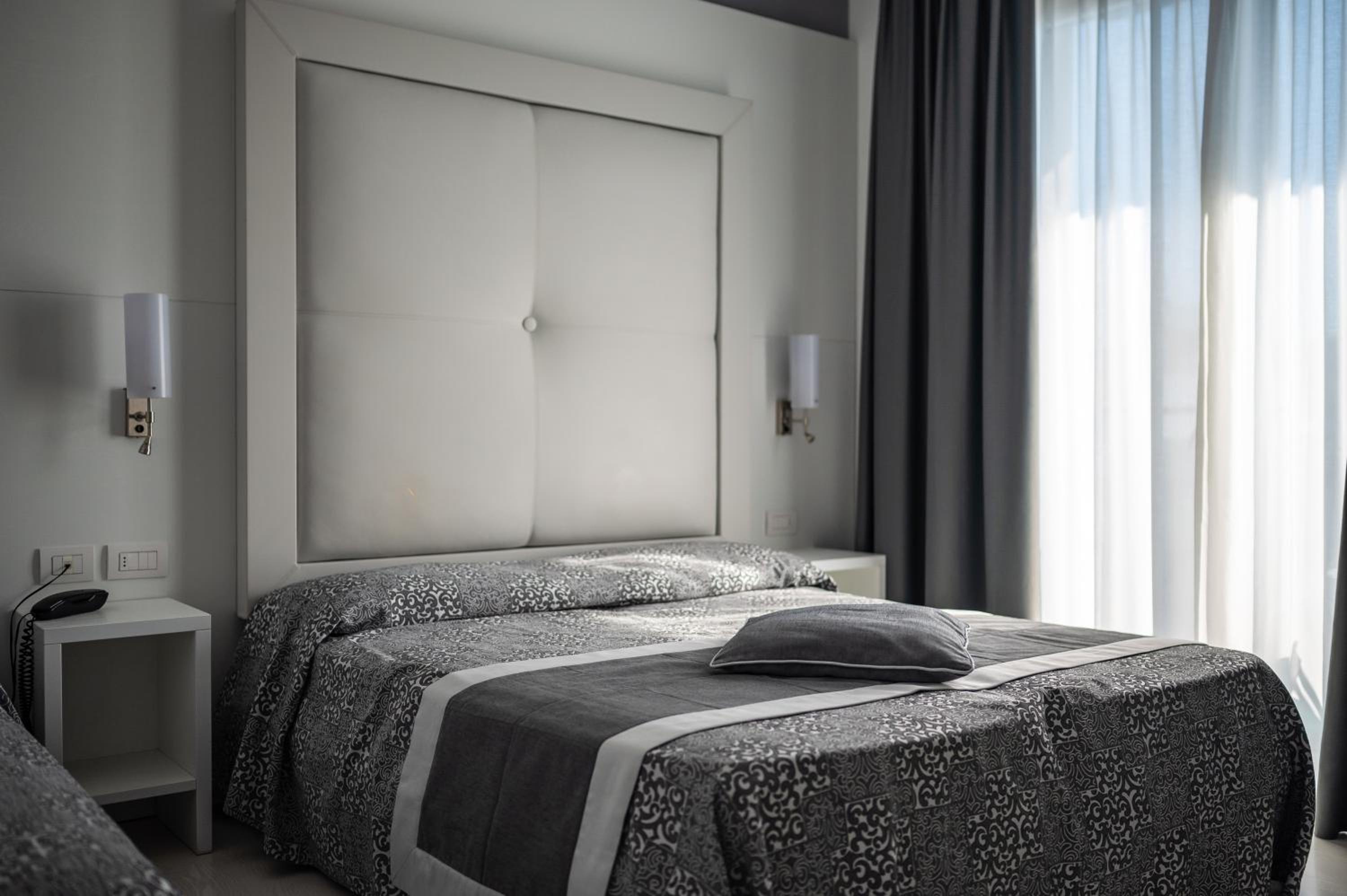 Comfort Double or Twin Room with Beach Package