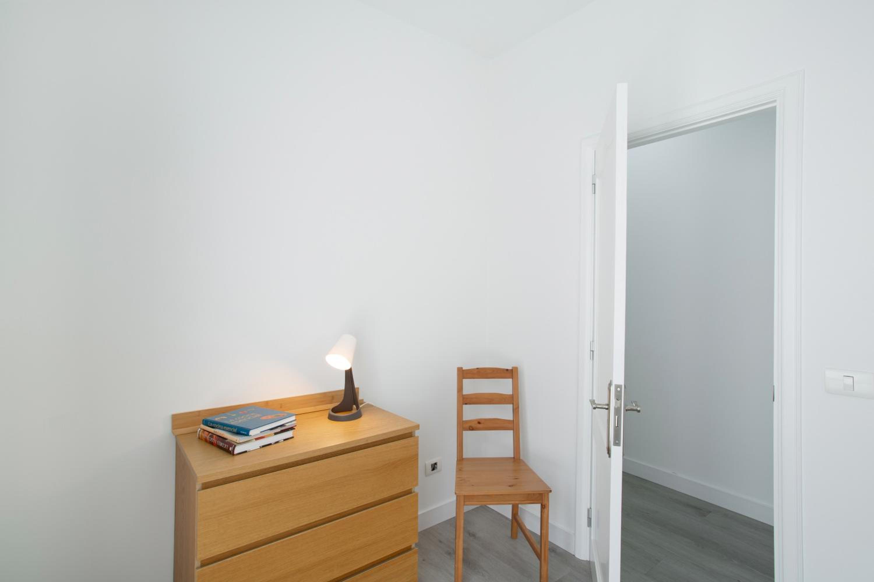 Three-Bedroom Apartment with Water View photo 3