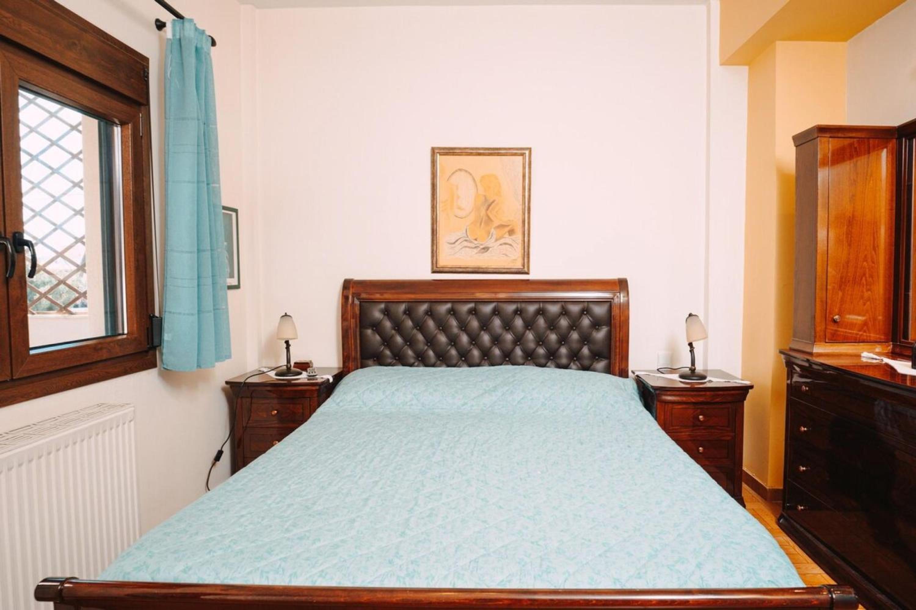 Four-Bedroom House photo 1