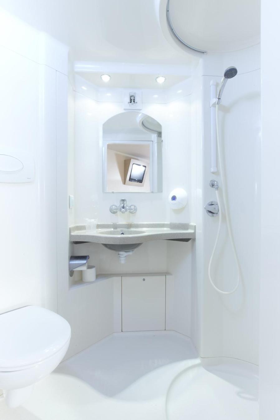 Triple Room - Photo 3