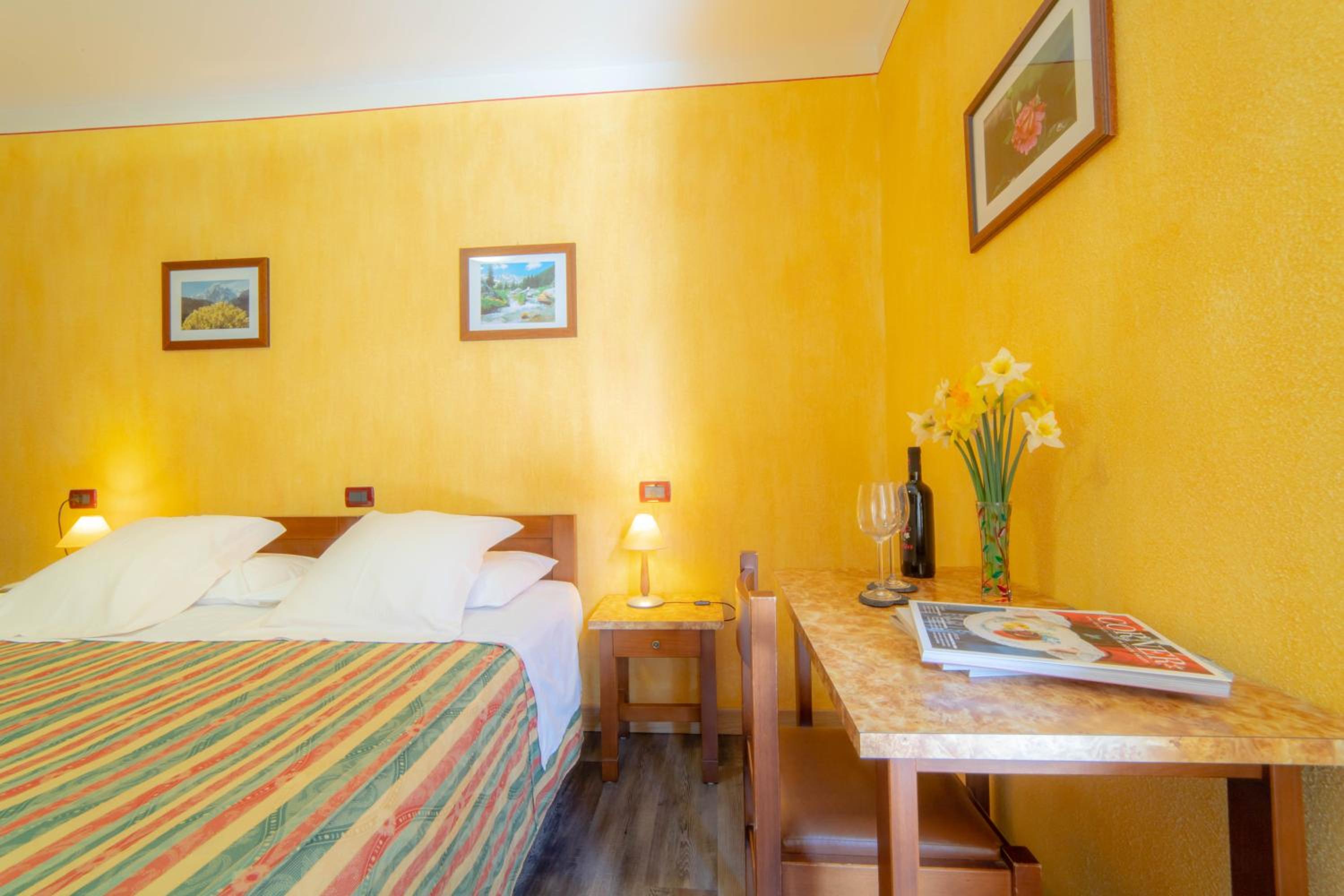 Double Room with Terrace photo 3