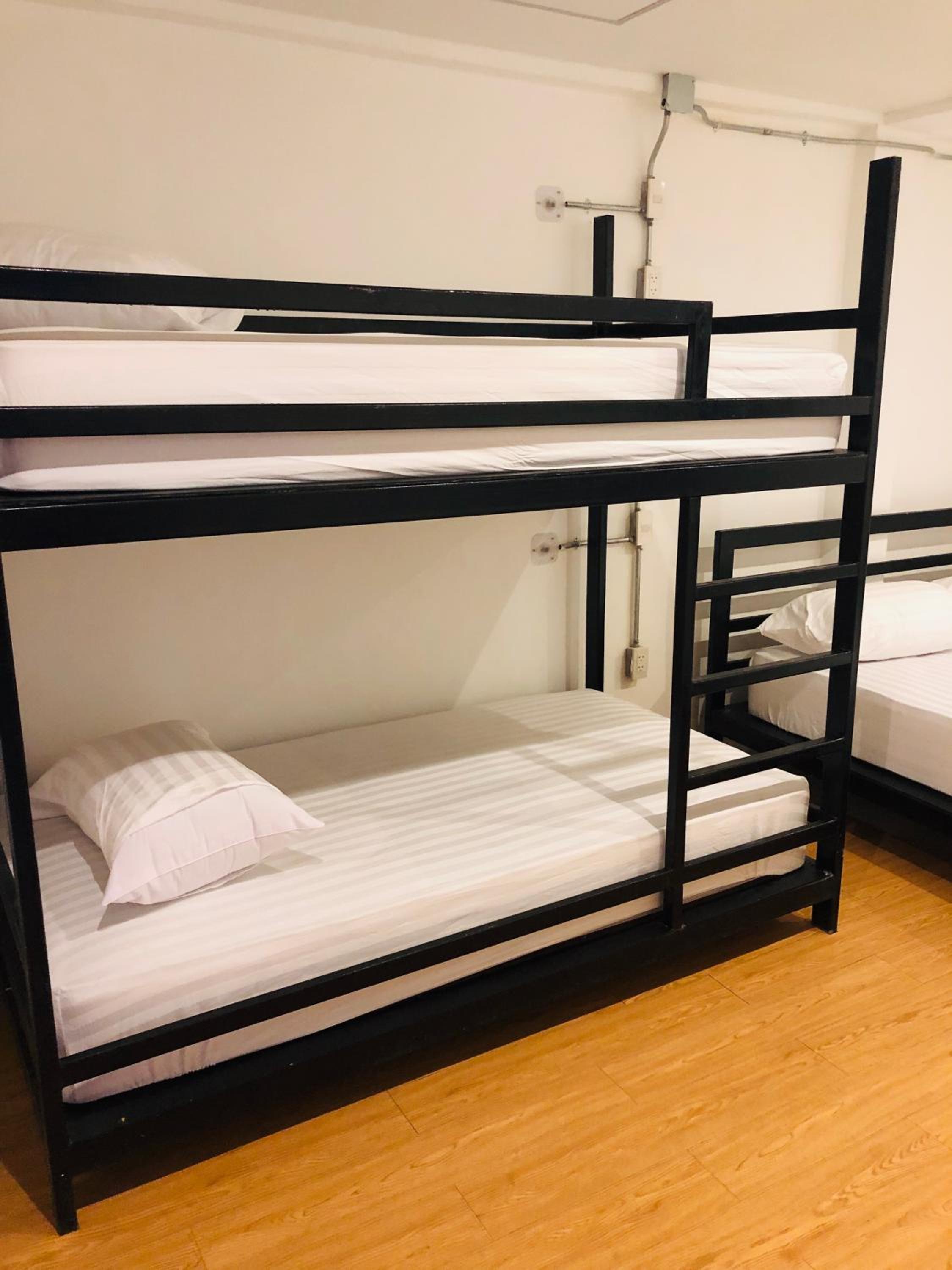Quadruple Room With Private External Bathroom photo 2