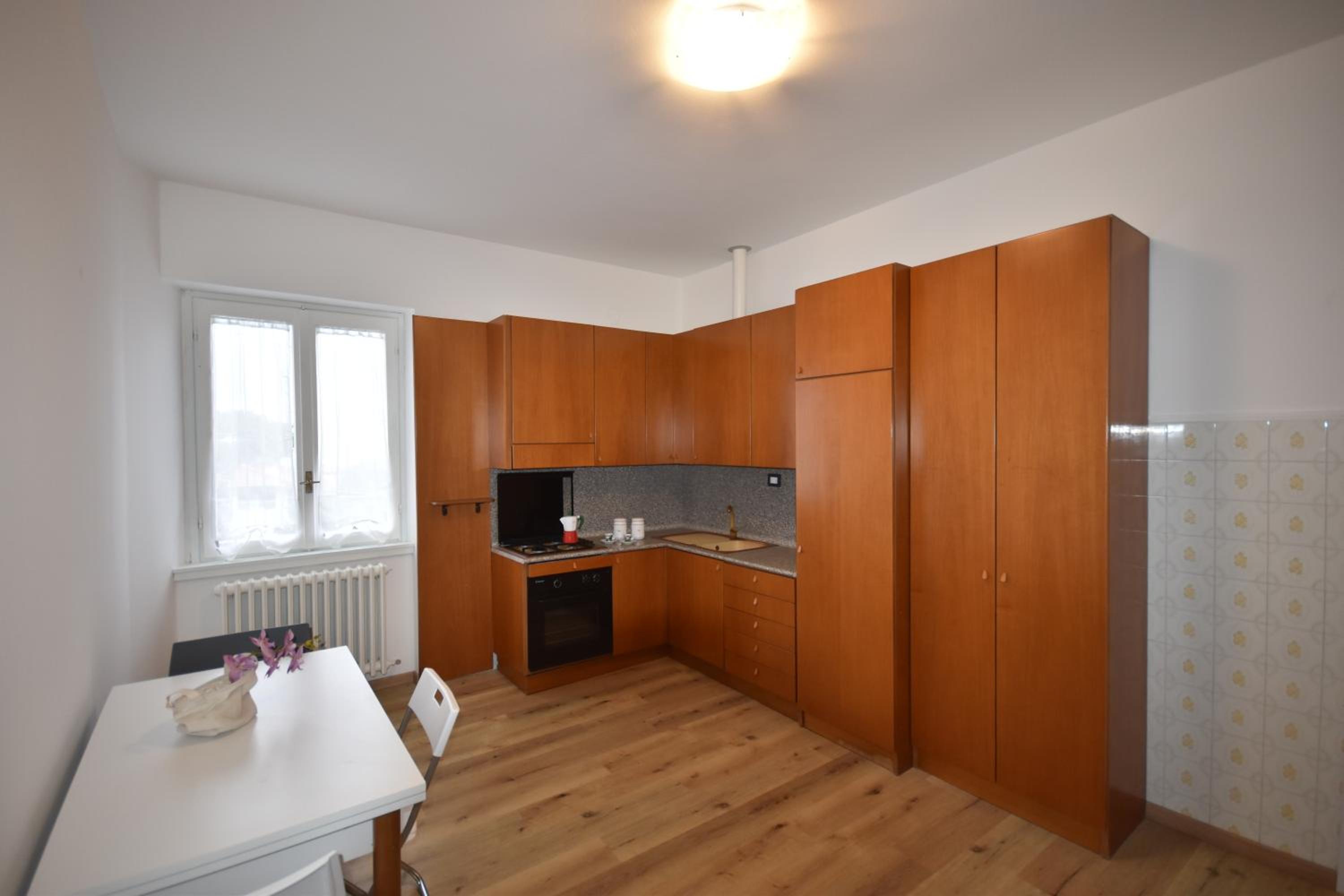 One-Bedroom Apartment photo 3