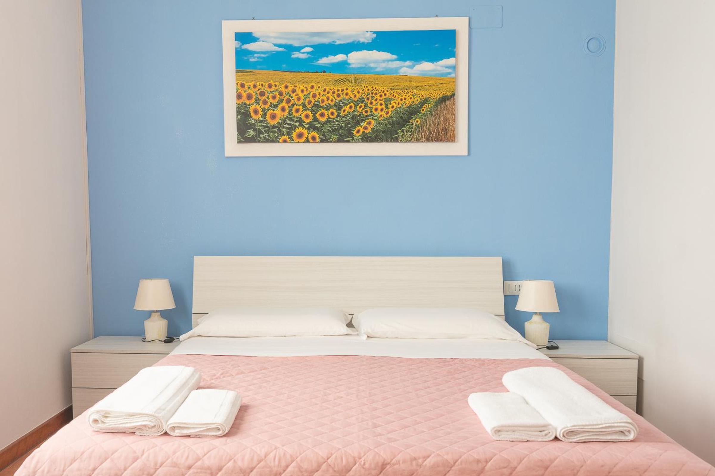 Double Room with Private Bathroom photo 1